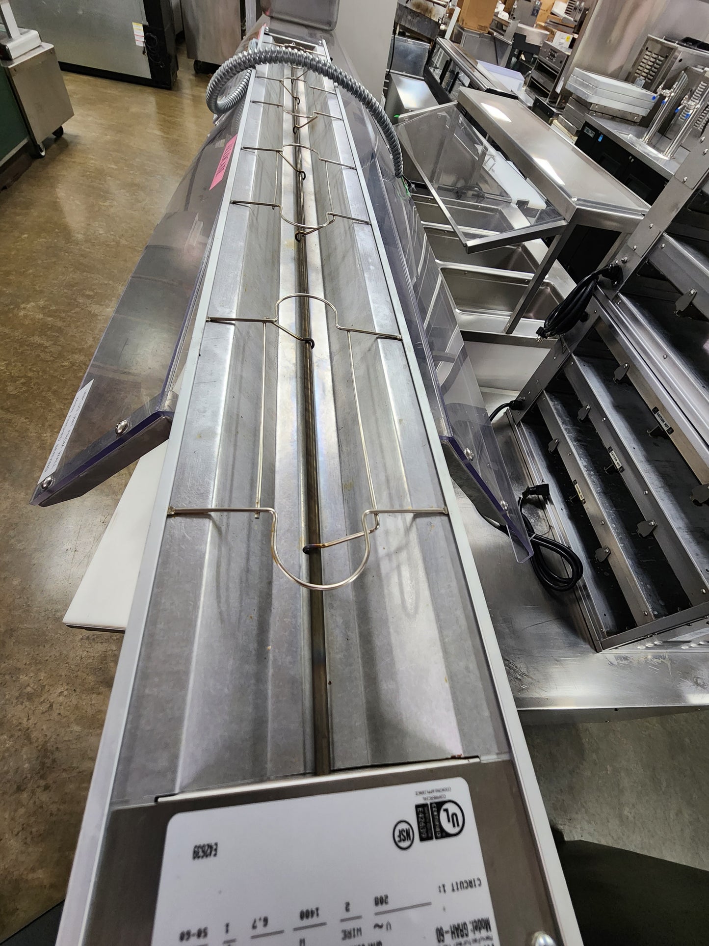 Used Hatco GRAH-60 60" High Watts Infrared Strip Food Warmer - Heat Lamp 208V 1400W