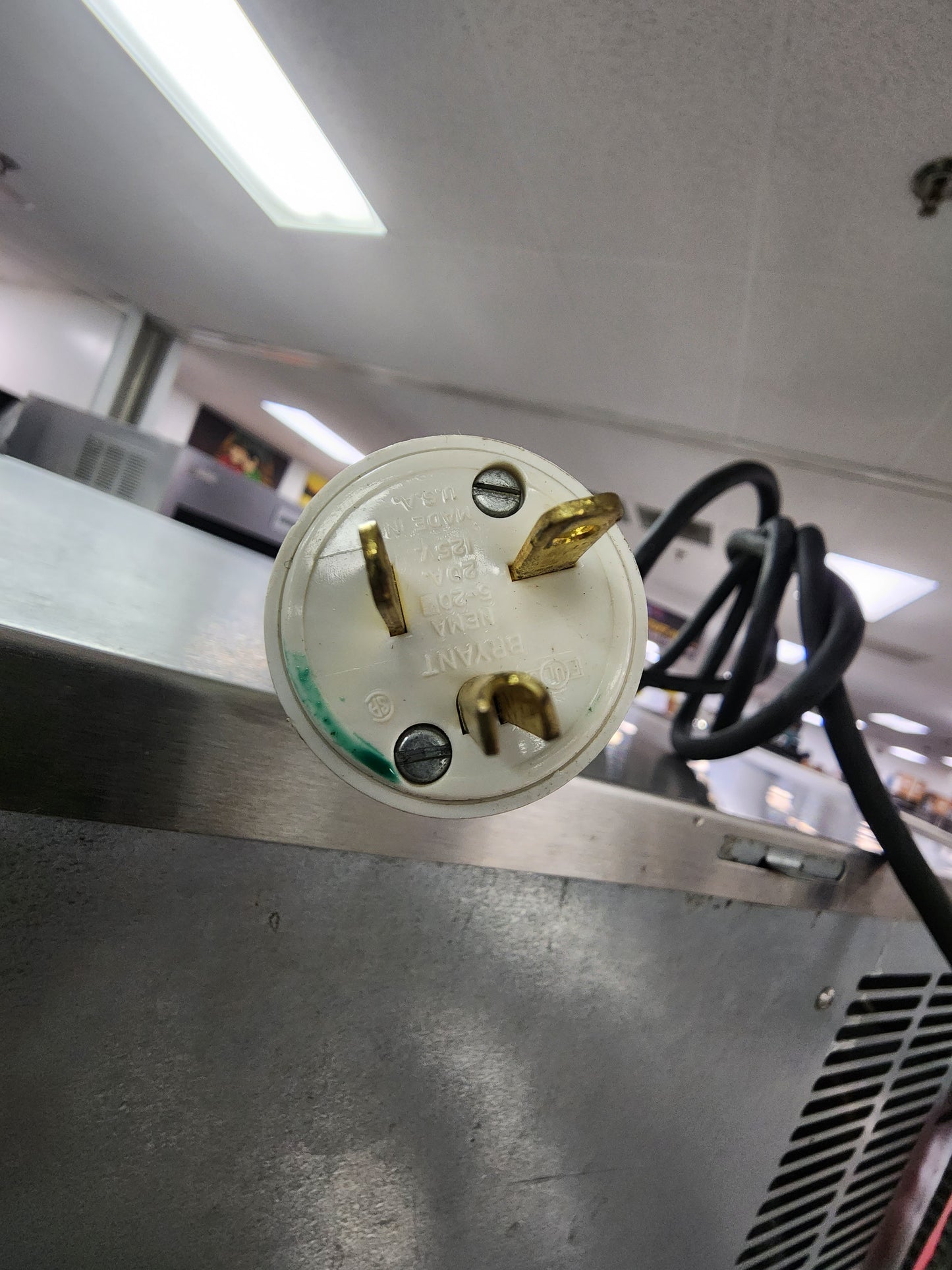 Used Hoshizaki DCM-500BWH-OS Opti-Serve Ice Machine and Water Dispenser - 40 lb. Storage Water Cooled