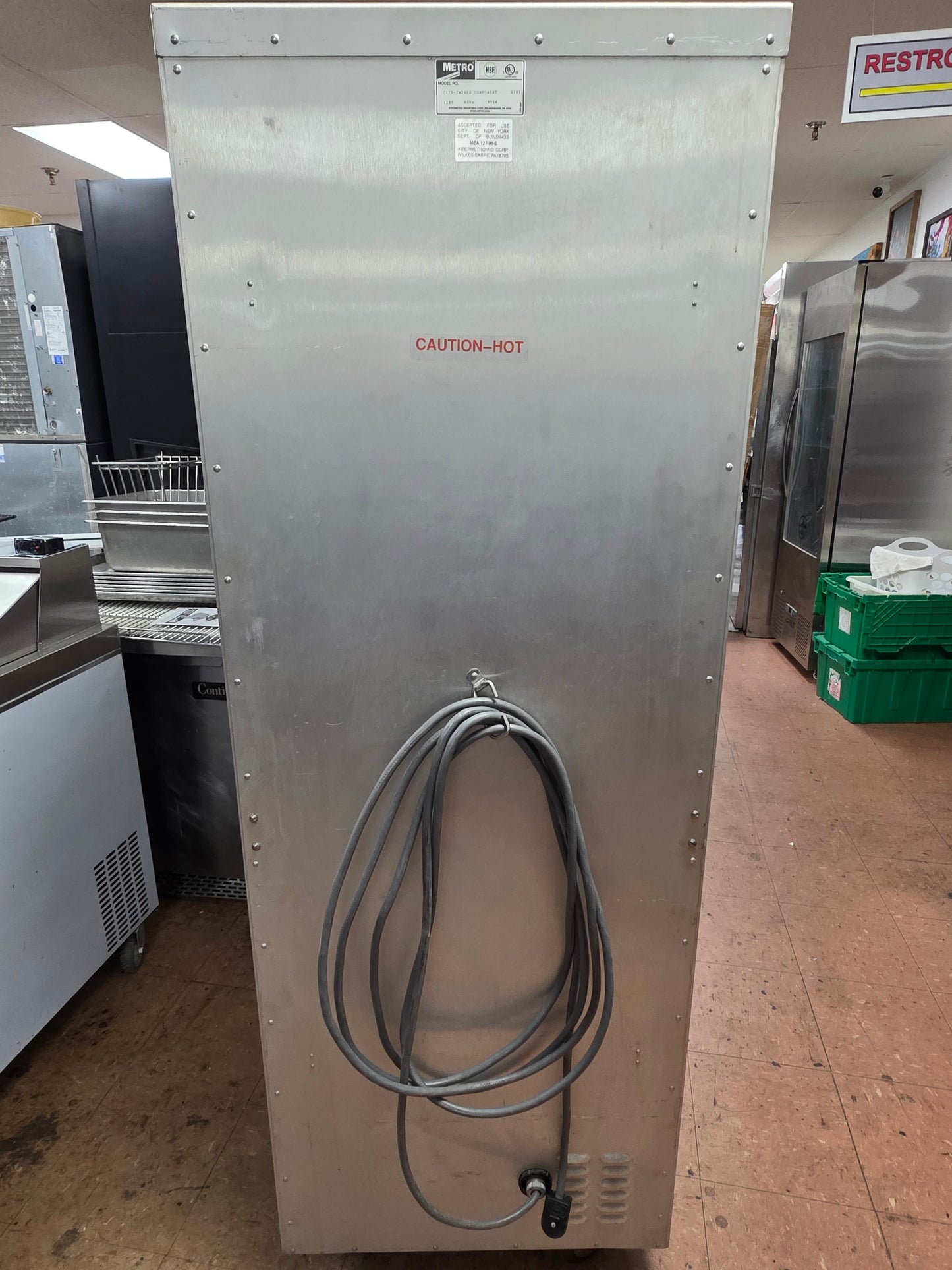 Used Metro C175-CM2000 Uninsulated Heated Warming Proofing Cabinet 120V