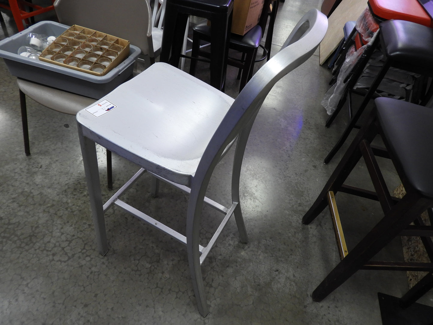 Used Aluminum Light Weight Silver Navy Indoor / Outdoor Bar Height Stool with Vertical Slat Back