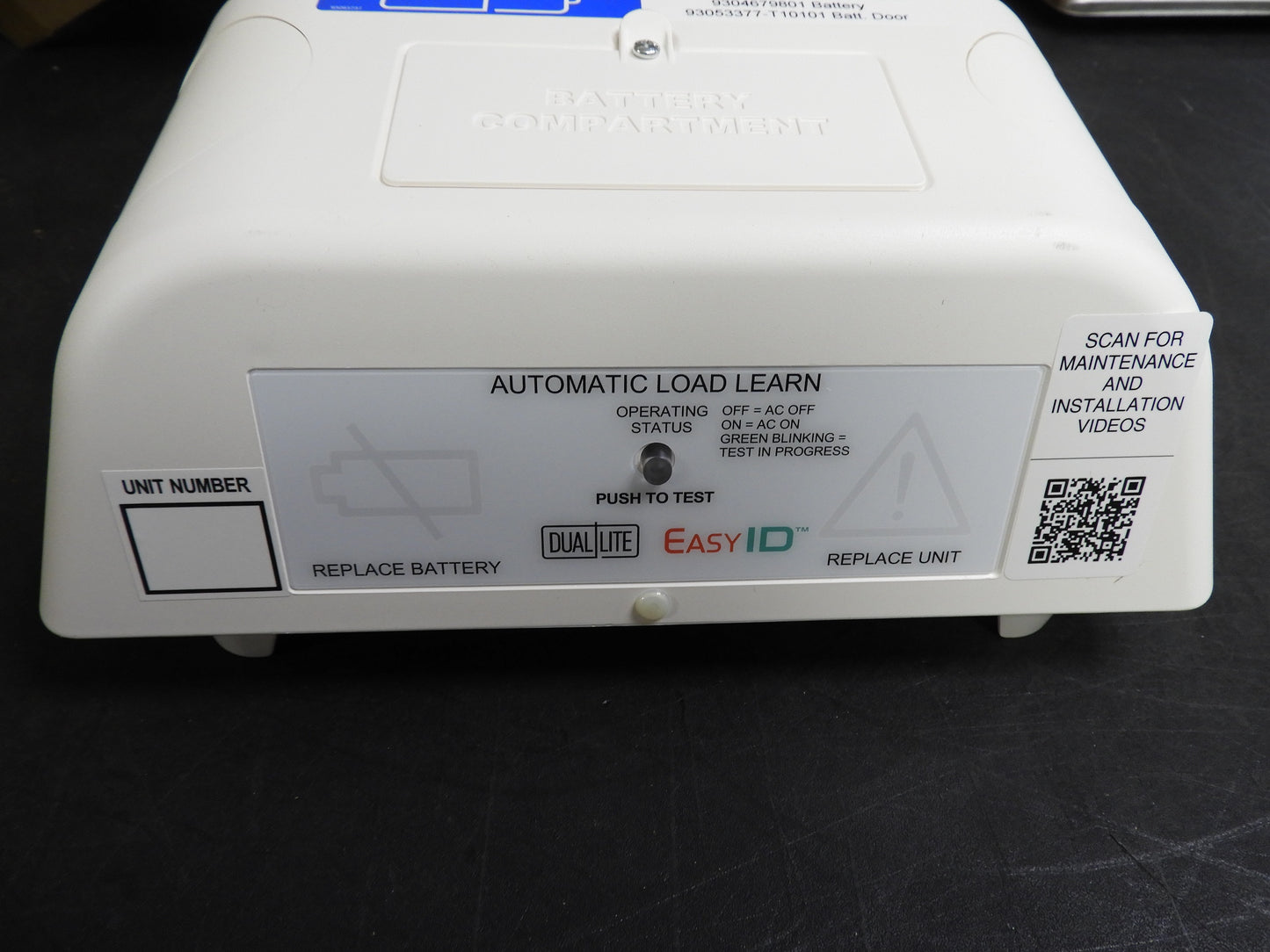 New Dual Lite Commercial Emergency LED Light EVHC6IDP-0-WM