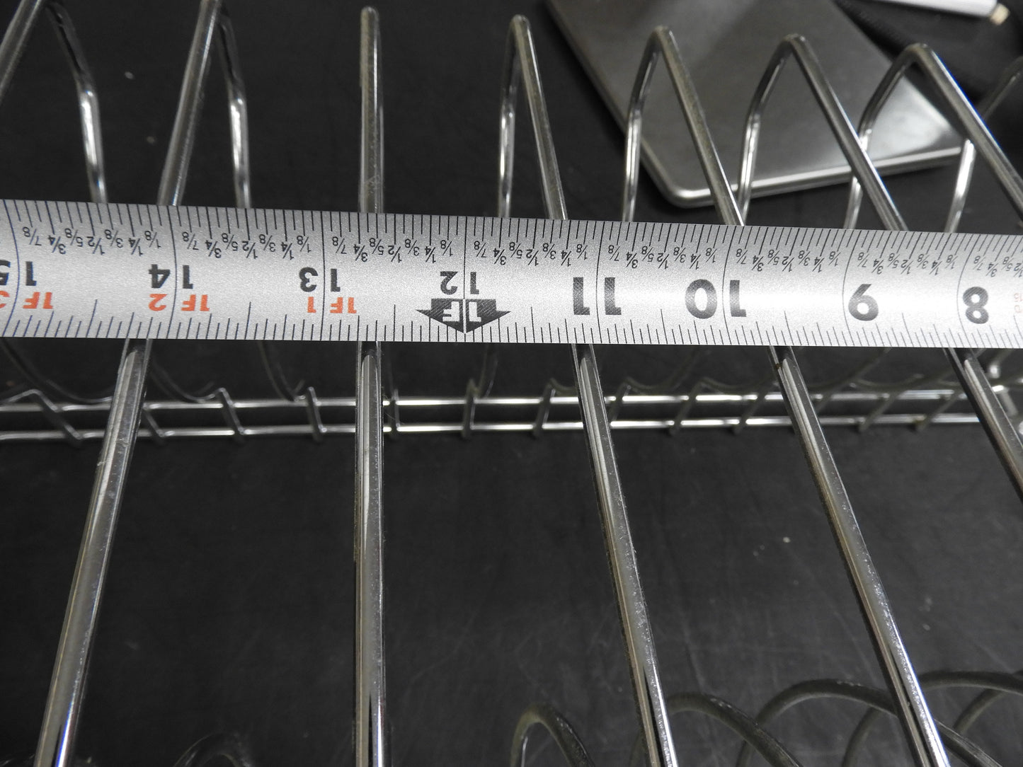 Used American Metalcraft 19029 15 Slot Metal Pizza Pan Rack