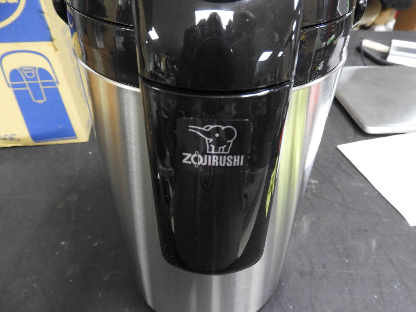 New Zojirushi AAWE-30SB 3 Liter Glass-Lined Stainless Steel AirPot With Push Button