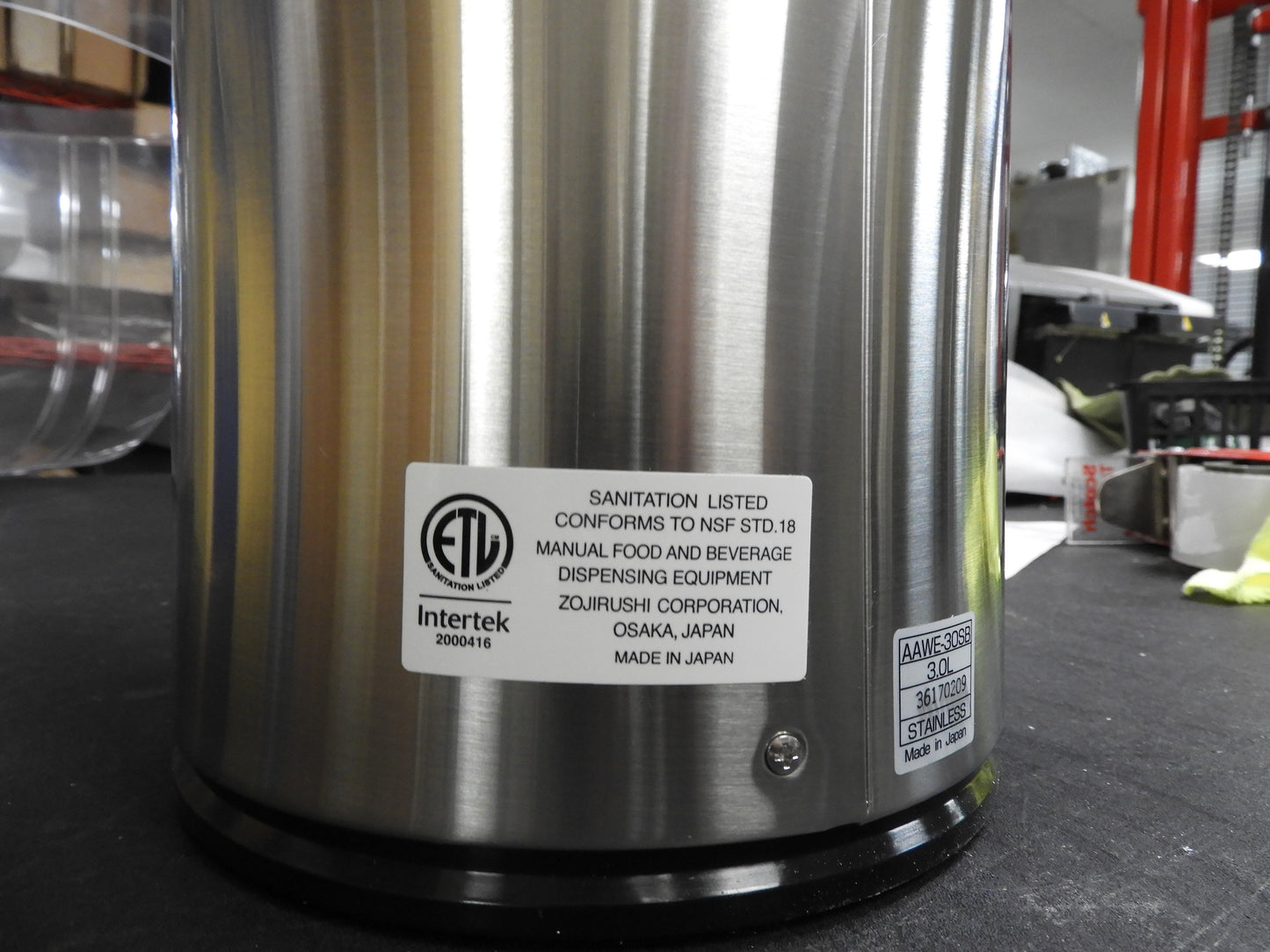 New Zojirushi AAWE-30SB 3 Liter Glass-Lined Stainless Steel AirPot With Push Button