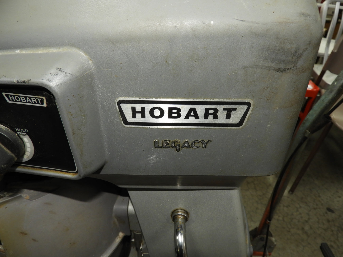 Used Hobart Legacy HL200 20 Qt. Planetary Stand Mixer with Guard and Whisk Attachment 120V - JS