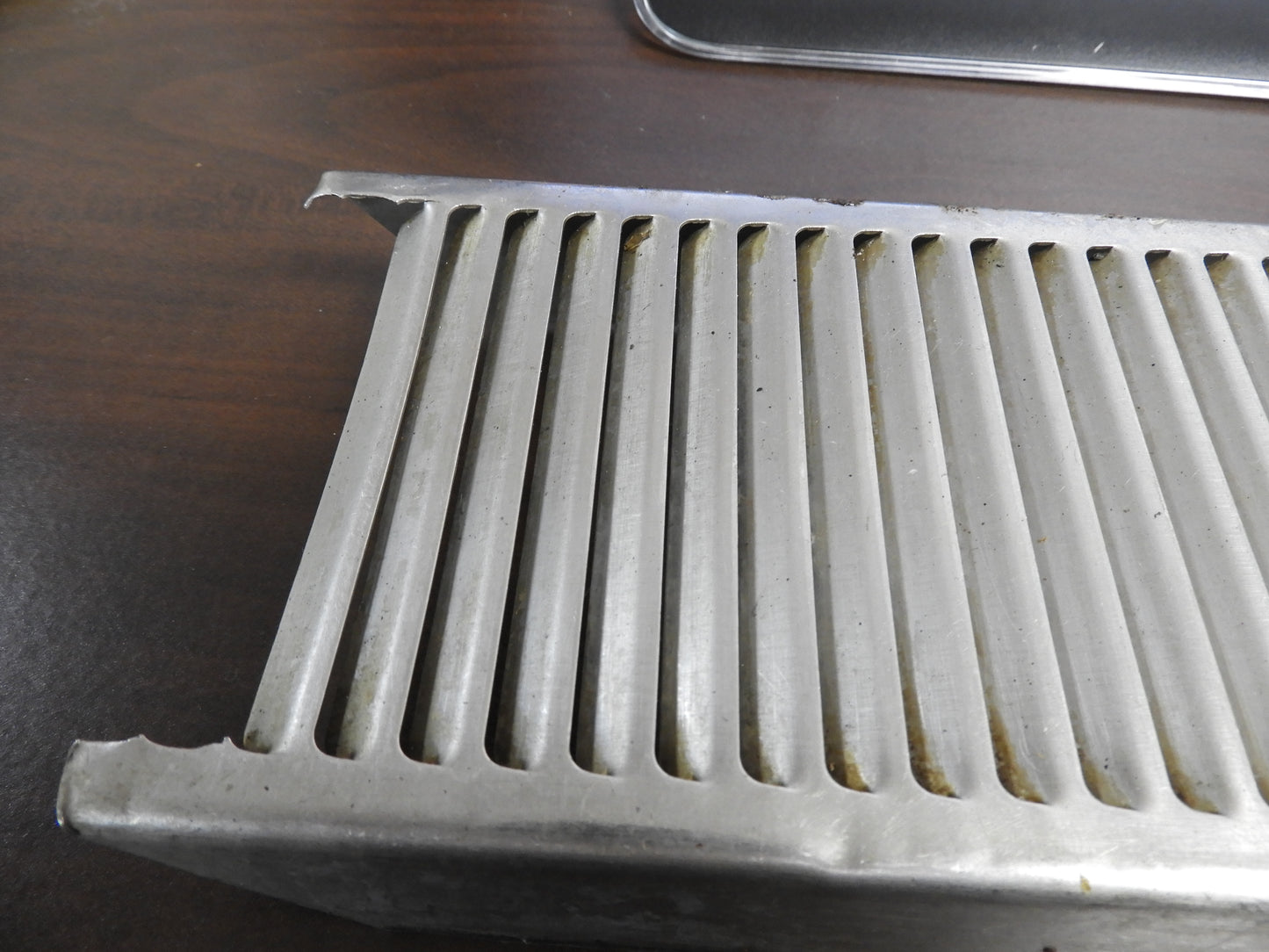 Used Stainless Steel Beer Tap Drip Tray Grid 18"x4.5"x1.25"