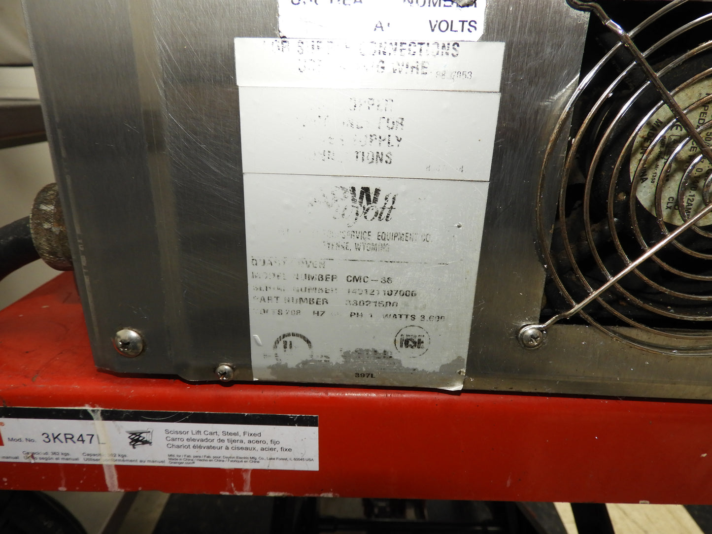 Used APW Wyott CMC-36 36 1/2" Countertop Cheese Melter New Elements - 208V