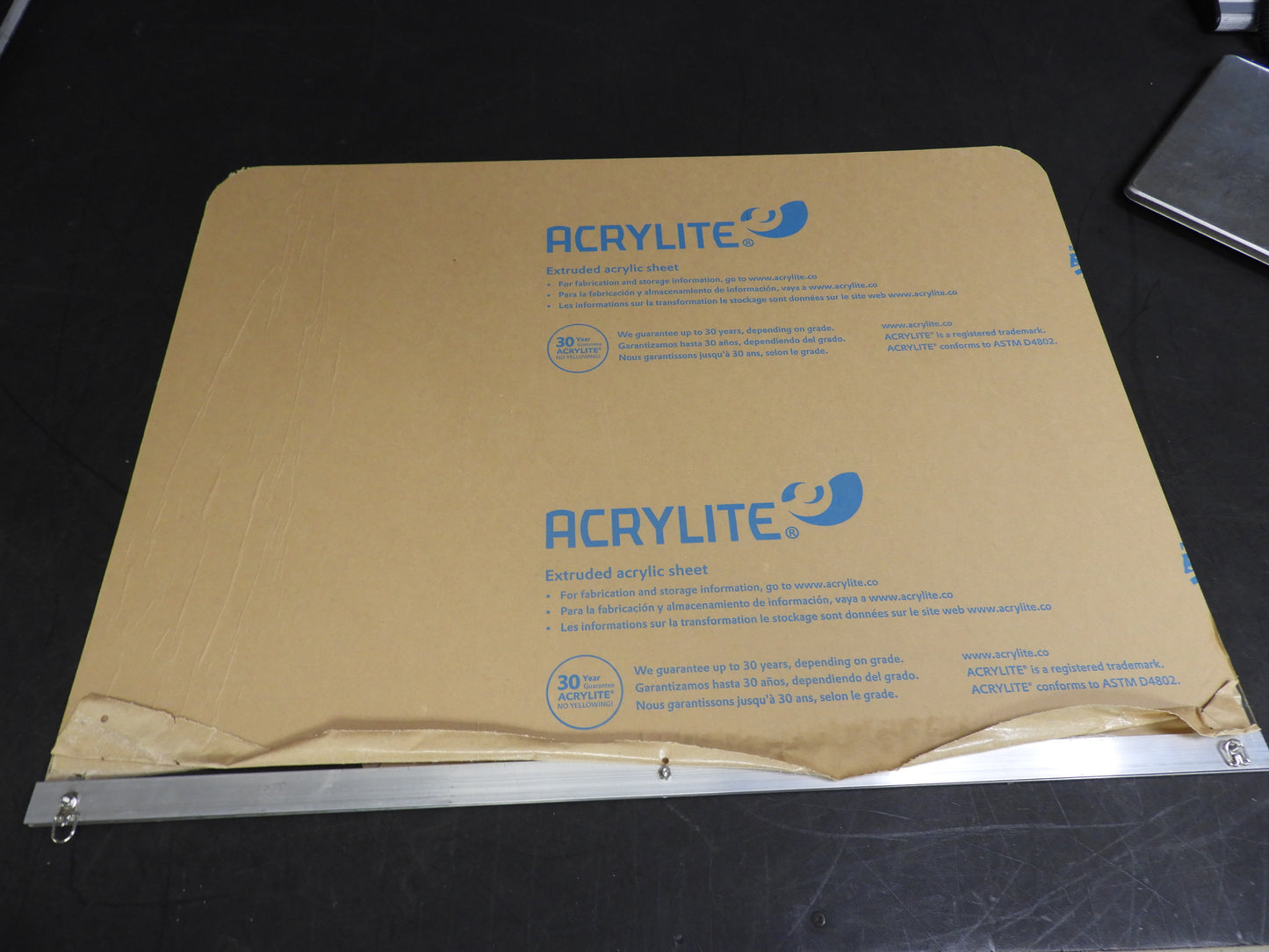 New 24"x 32" Hanging Clear Acrylic Sneeze Guard