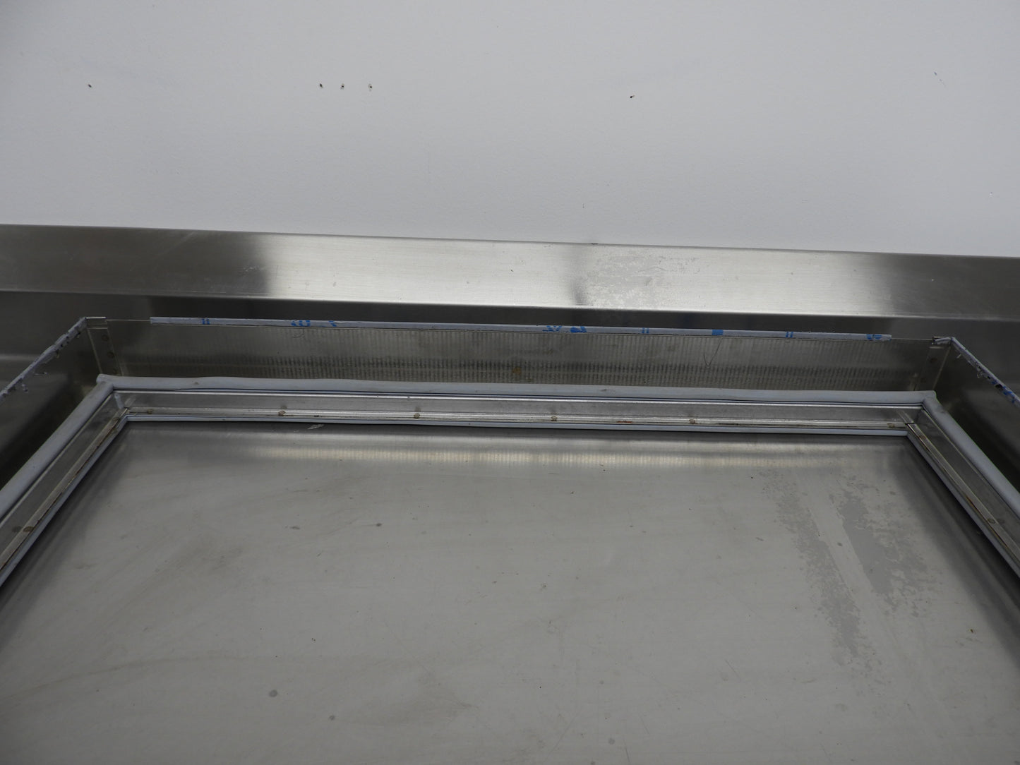 Used Soda/Drink Fountain Machine Top Lid for Ice Maker 30"x31"