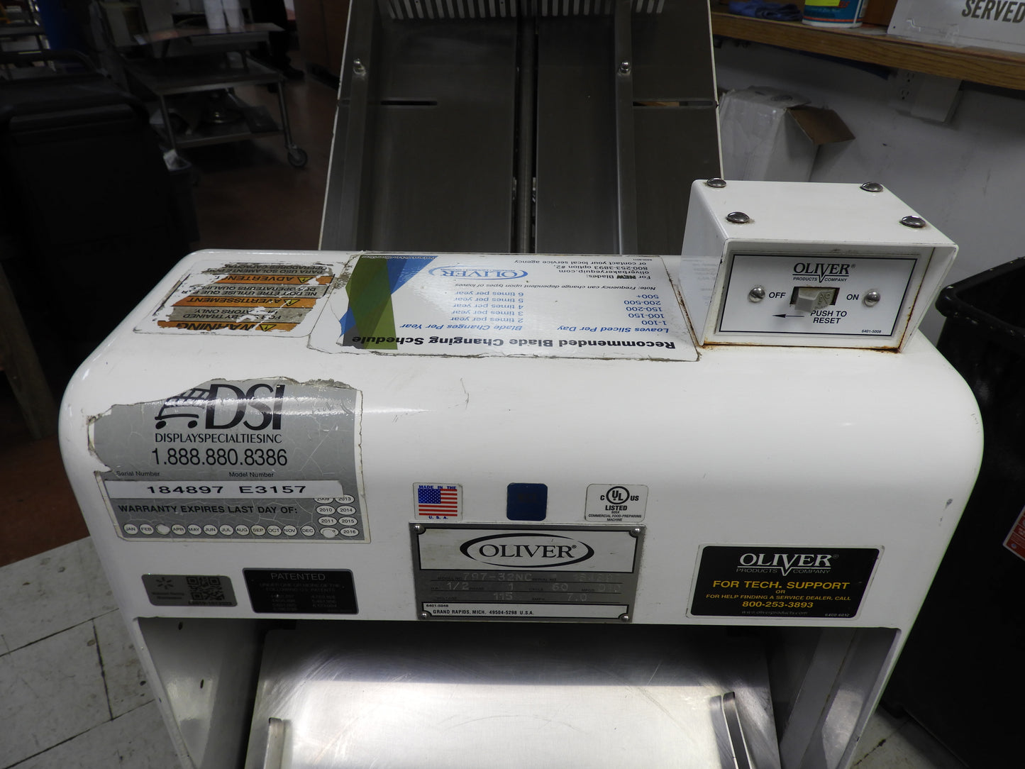 Used Oliver 797-32NC Gravity-Feed Commercial Bread Slicer w/ Last-Loaf Pusher