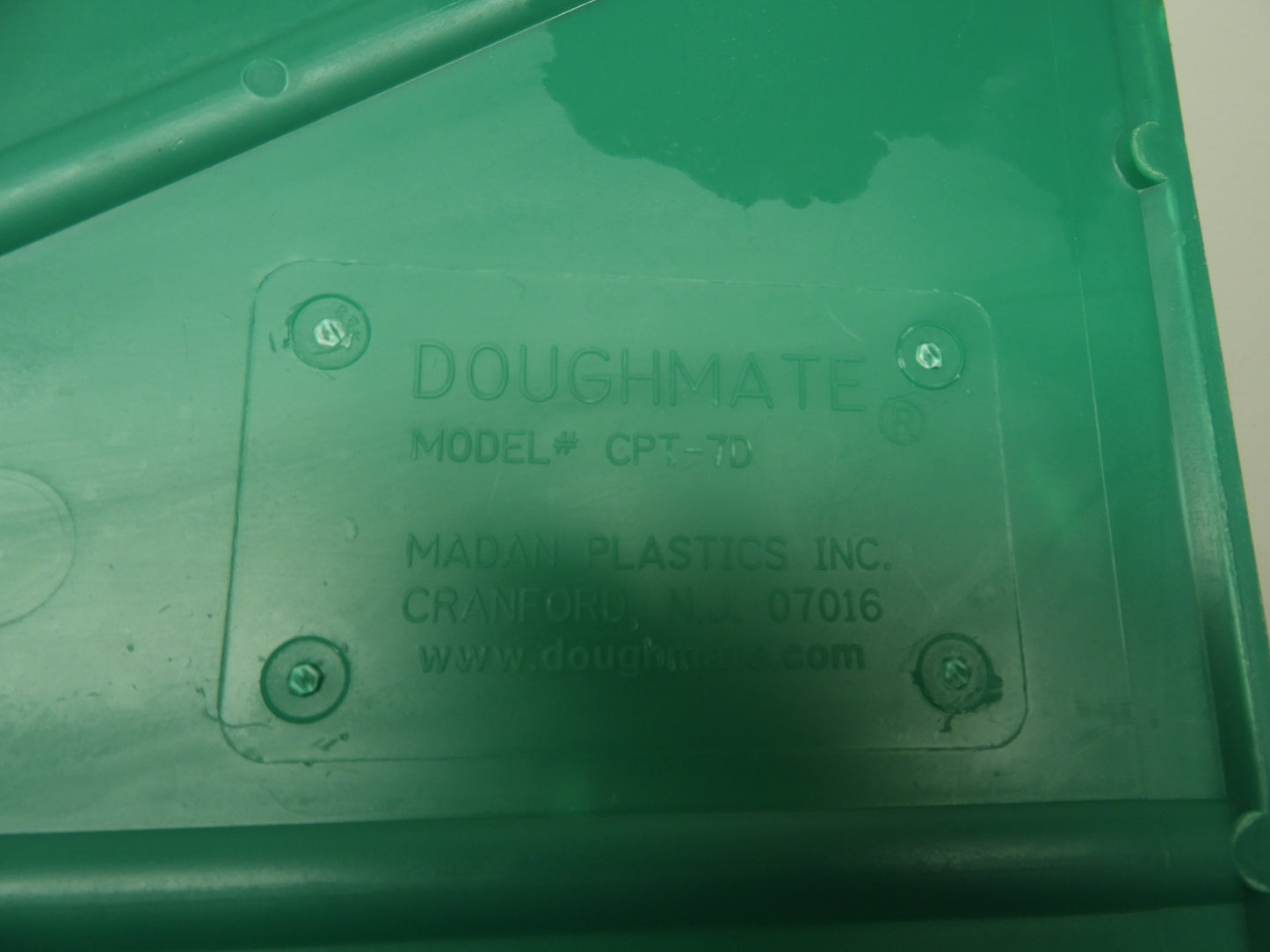 Used Green DoughMate CPT-7D Commercial Plastic Dough Tray 26"Lx18"Wx3"H