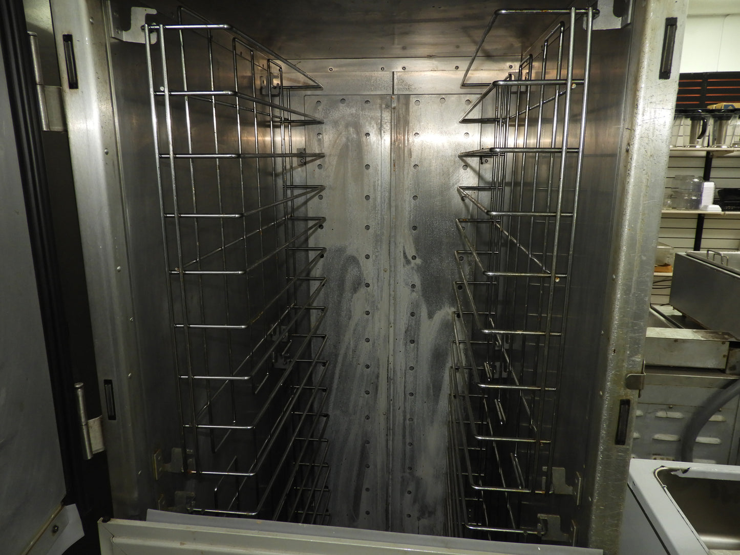 Used Metro C199-HM2000 Heated Humidified 18 Pan Holding Cabinet Food Warmer 120V