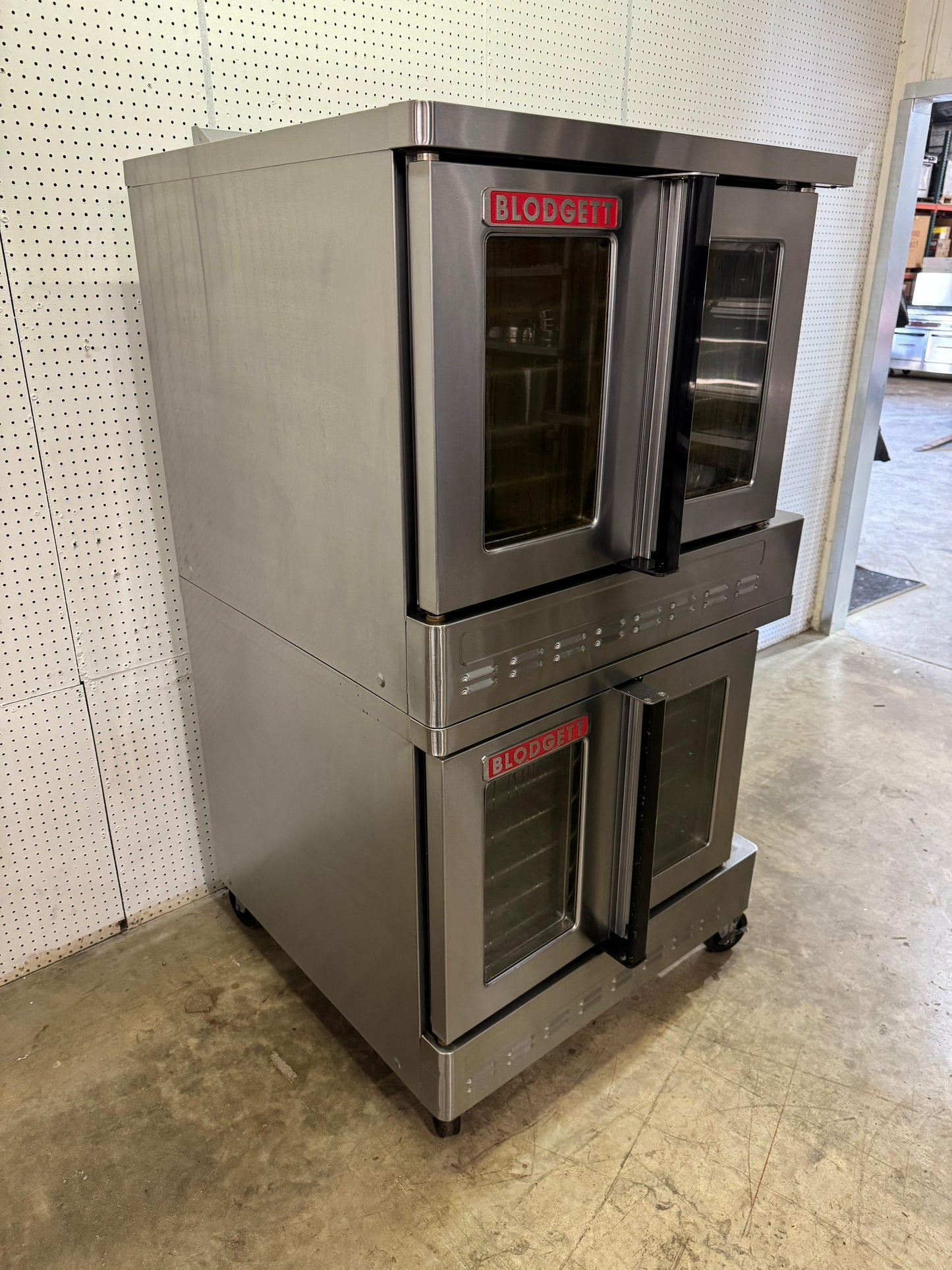 Used 2020 Blodgett Zephaire-200-G Double Deck Natural Gas Convection Oven