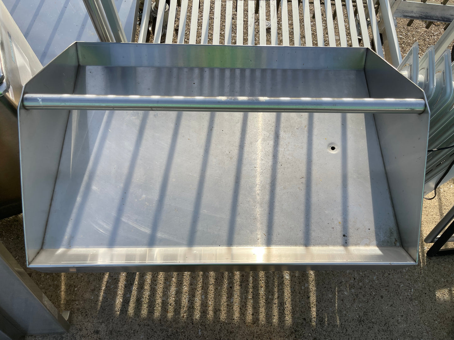 Used 32" Stainless Steel Dish table Sorting Table - SS256