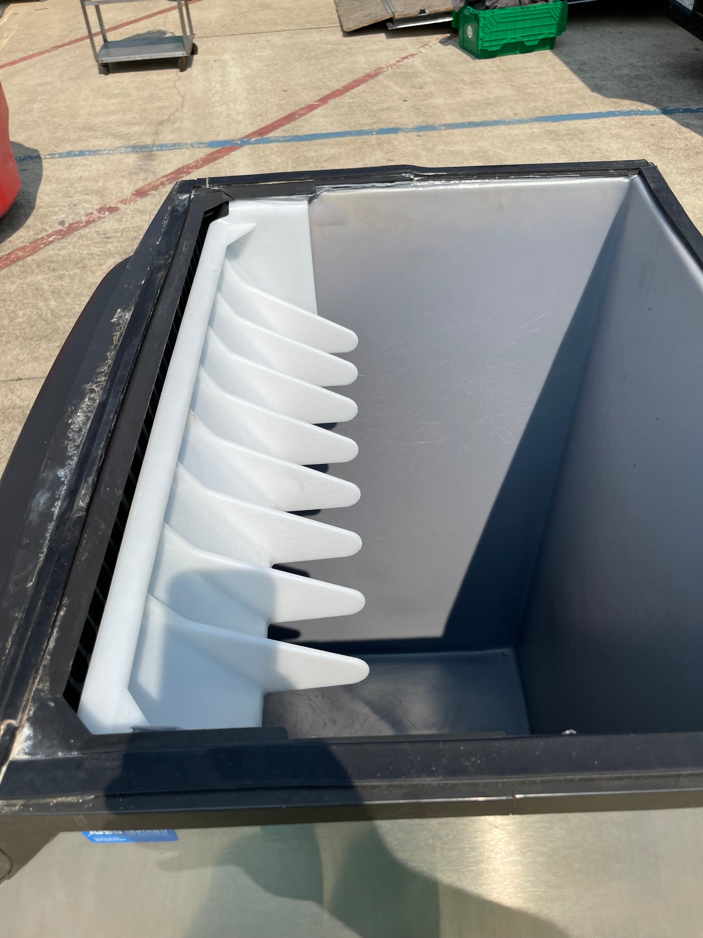 Used Manitowoc B570 30" Commercial Ice Machine Maker Bin - 430lbs