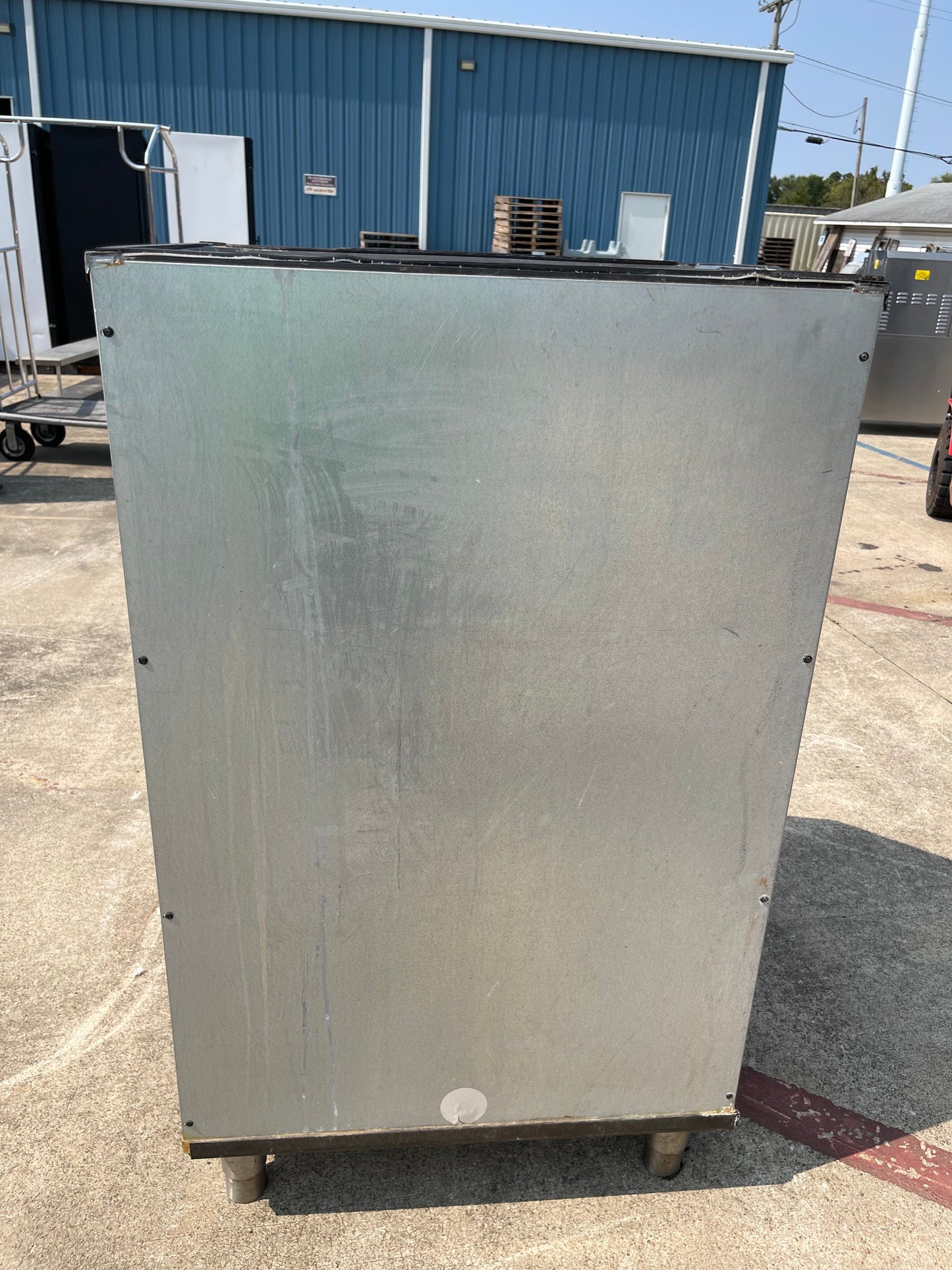 Used Manitowoc B570 30" Commercial Ice Machine Maker Bin - 430lbs