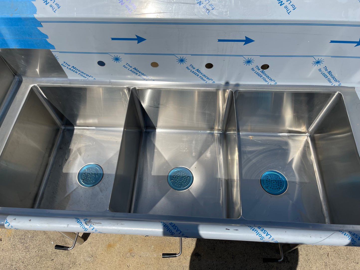 New Winholt 99" Stainless Steel 3 Compartment Sink with Twist Drains - SS267