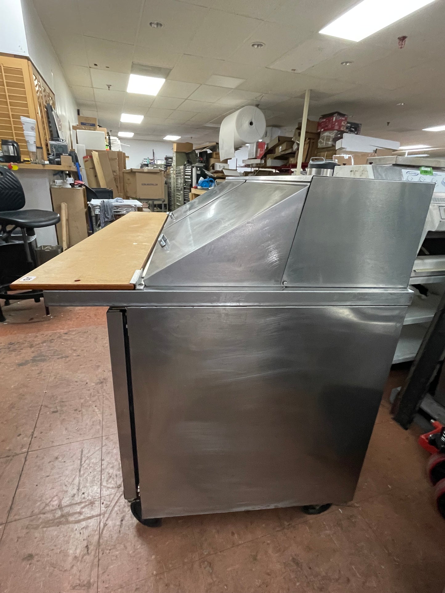 Used 60" Beverage-Air SPE60HC-24M Mega Top 2 Door Refrigerated Sandwich Prep Table - JS