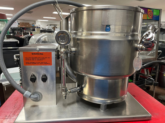 Used Groen TDB/7-20 5 Gallon Electric Table Top Tilting Self-Contained Kettle - 240V 3Ph