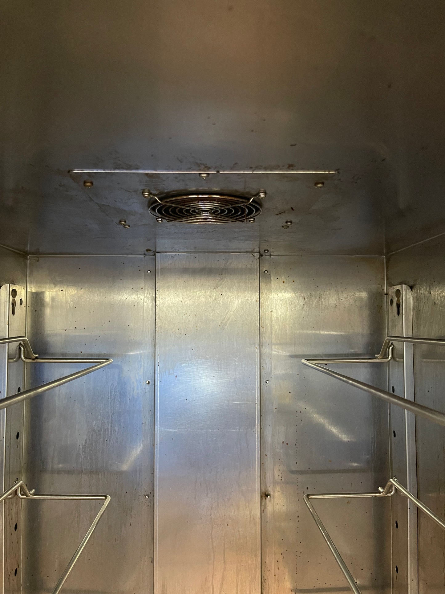 Used Vulcan VP18 Full Size Non-Insulated Humidified Warming Heated 36 Pan Holding / Proofing Cabinet - 120V