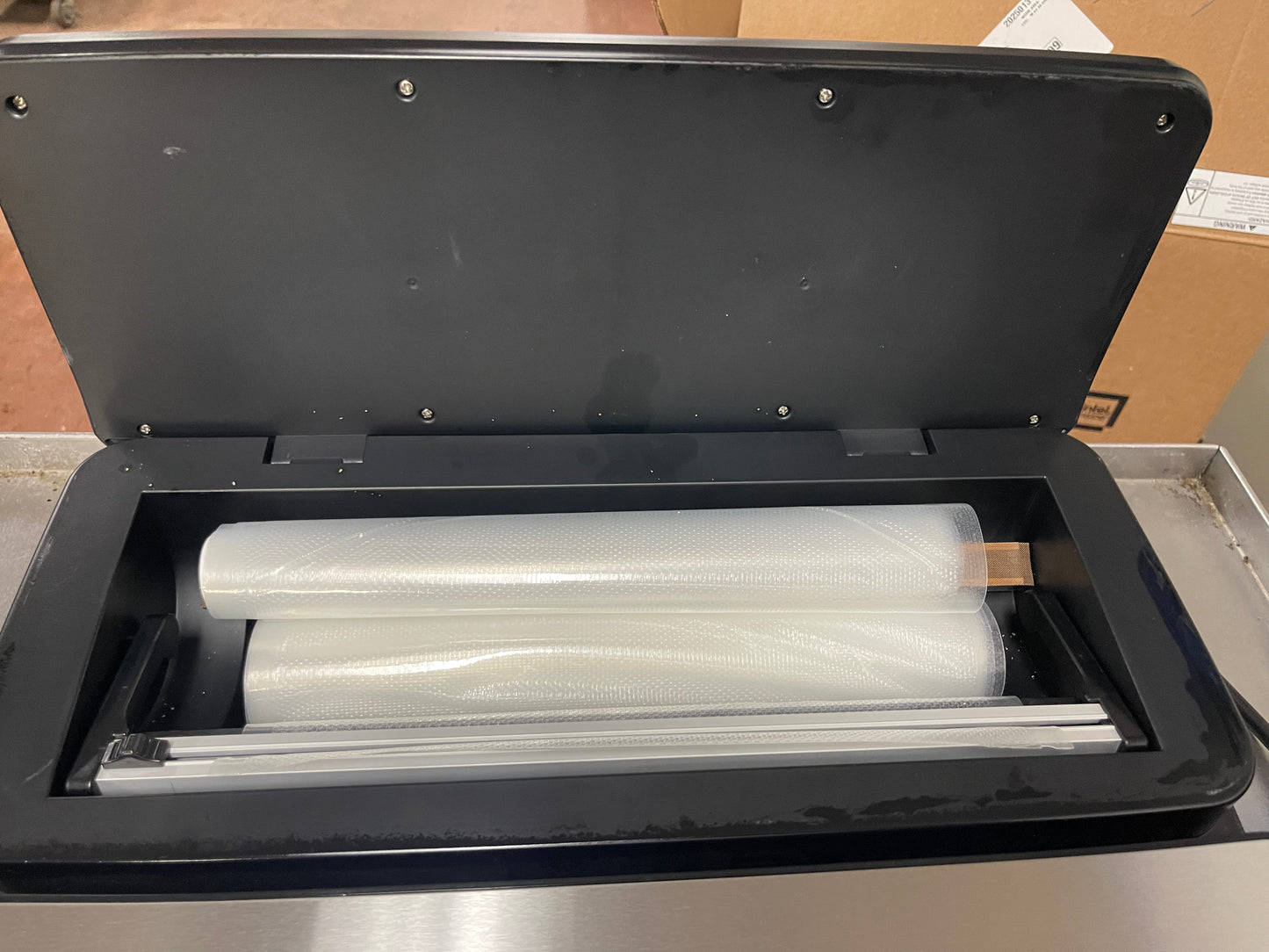 Used LEM MaxVac 250 Vacuum Bag Sealer 120V