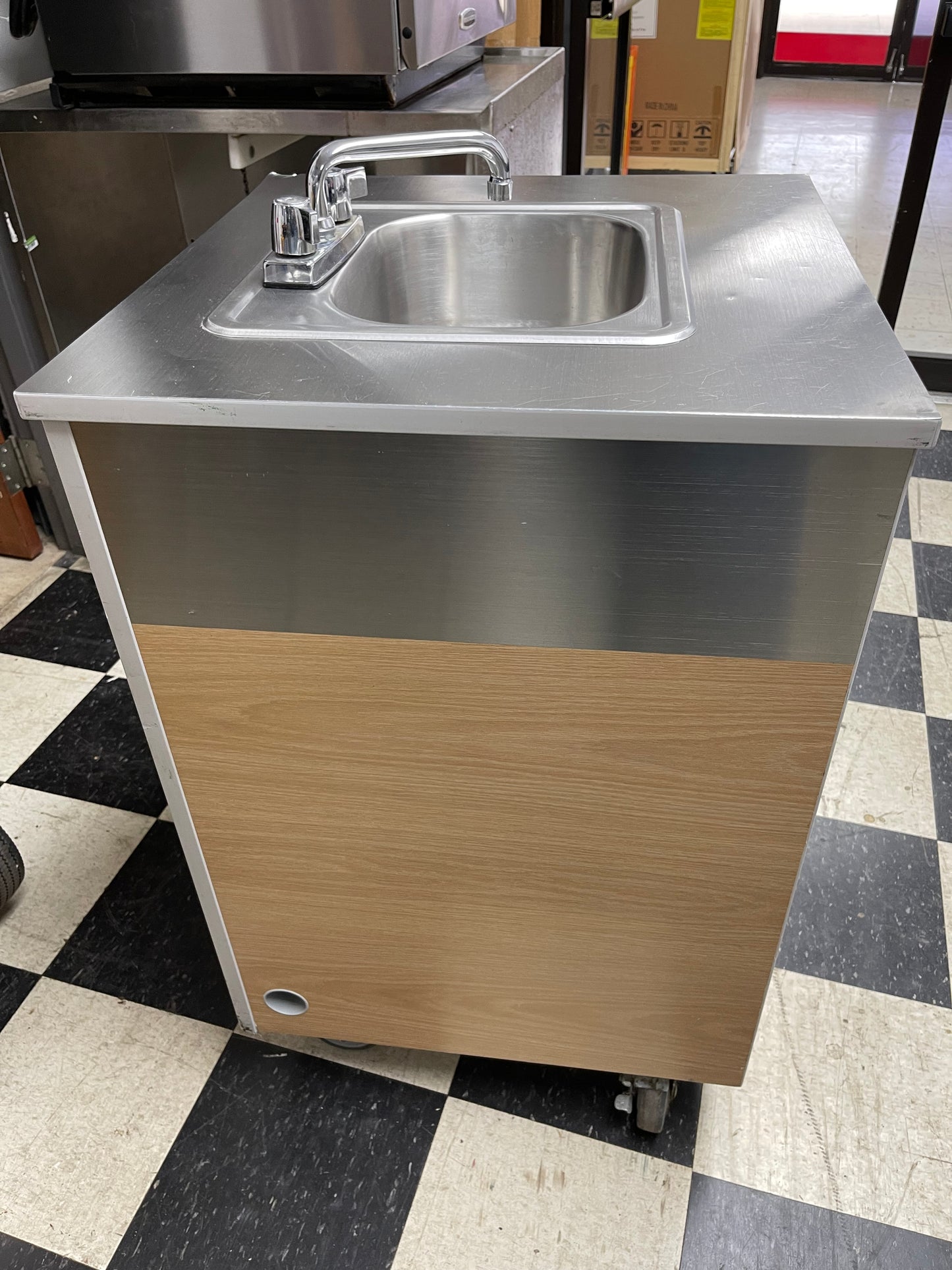 Used Self Contained Portable Sink with Pump, Water Heater and Collection Container 110V