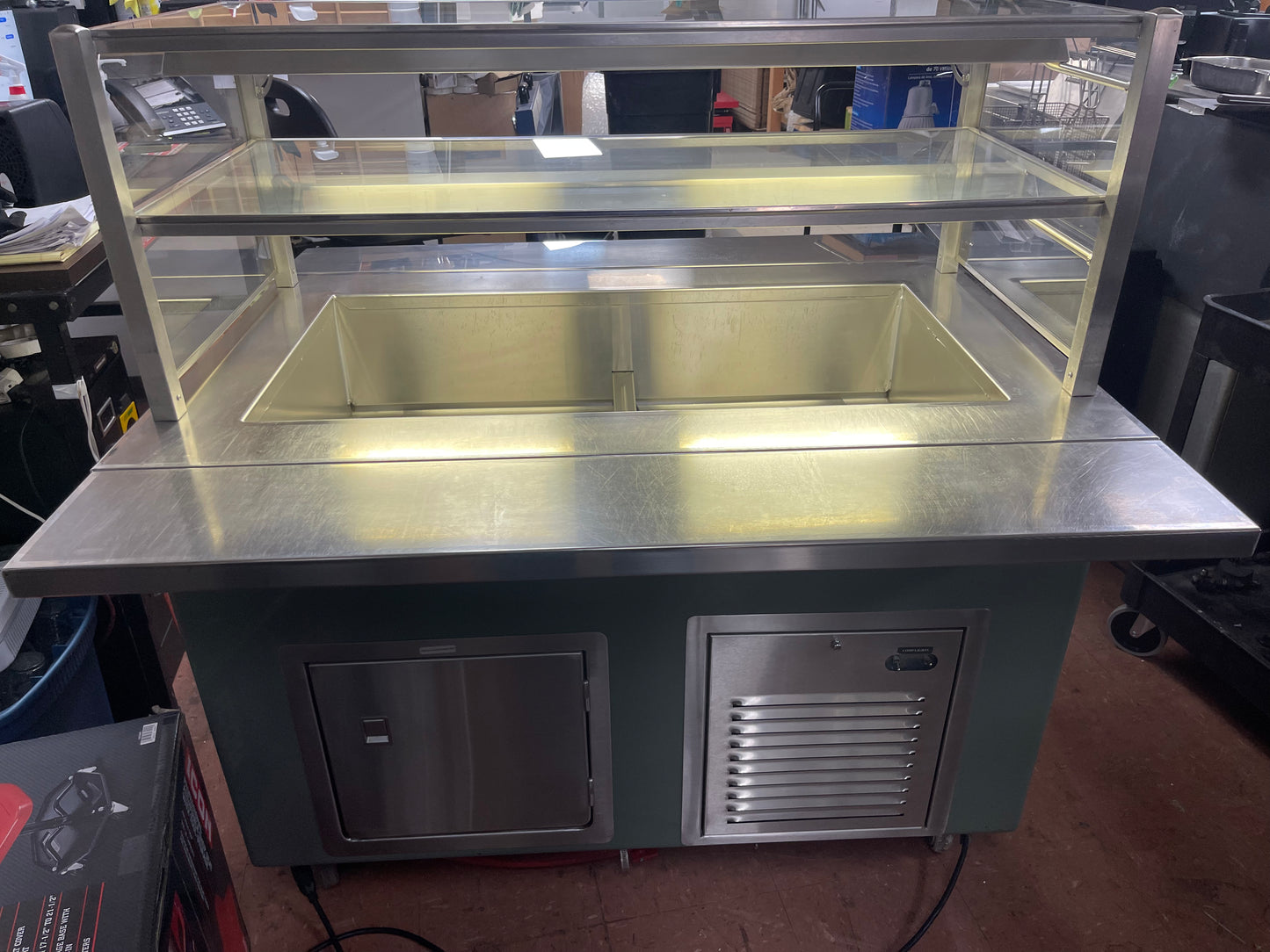 Used 50" Colorpoint 50-CFMA 3 Pan Refrigerated Salad Bar with Sneeze Guards 120V