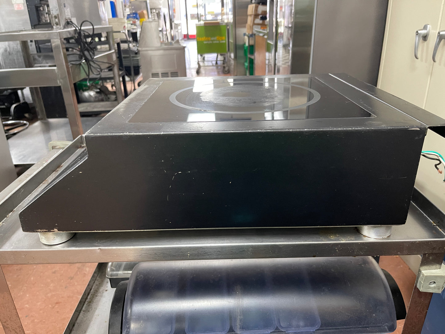 Used Spring USA MAX Induction Cook and Hold Titanium Induction Range 240V 3500W