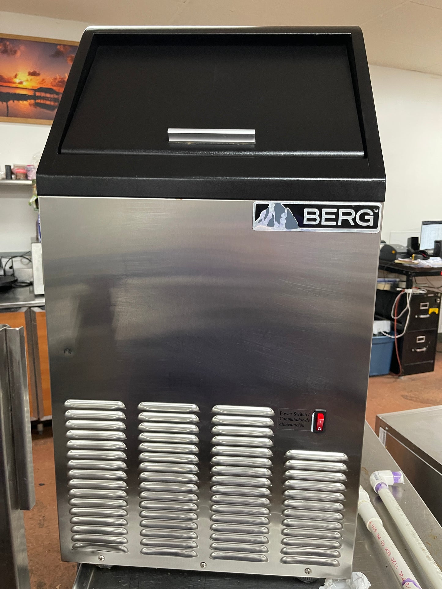 Used Berg BC-75 Stainless Self Contained Ice Machine 75lb per Day 120V