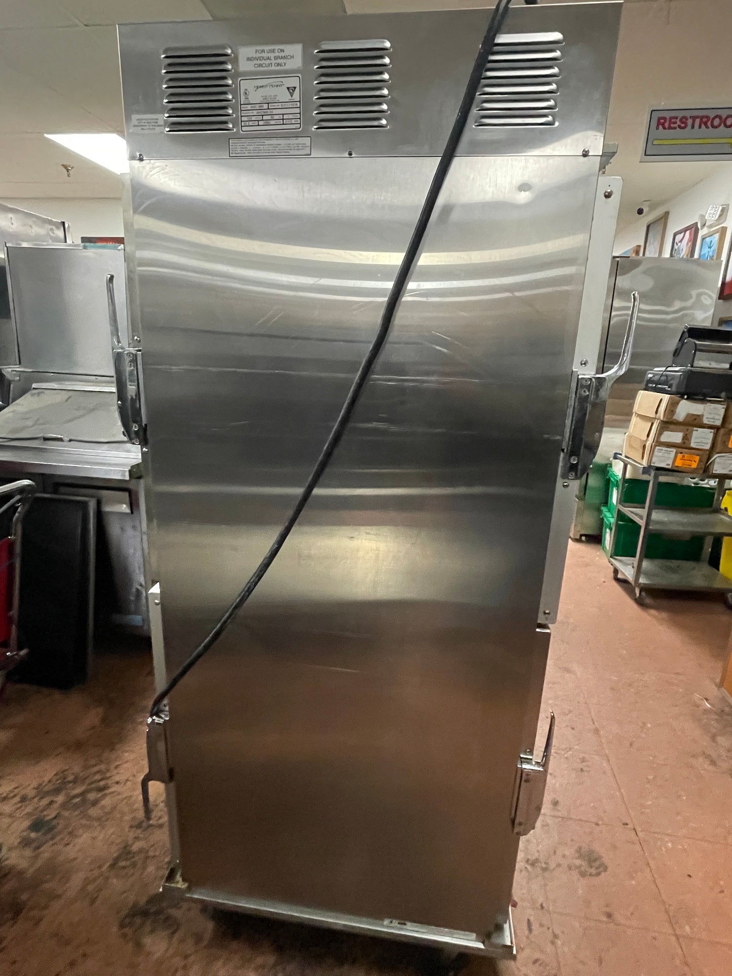 Used Henny Penny HHC-990 Heated Holding Cabinet with Humidity Control 220V