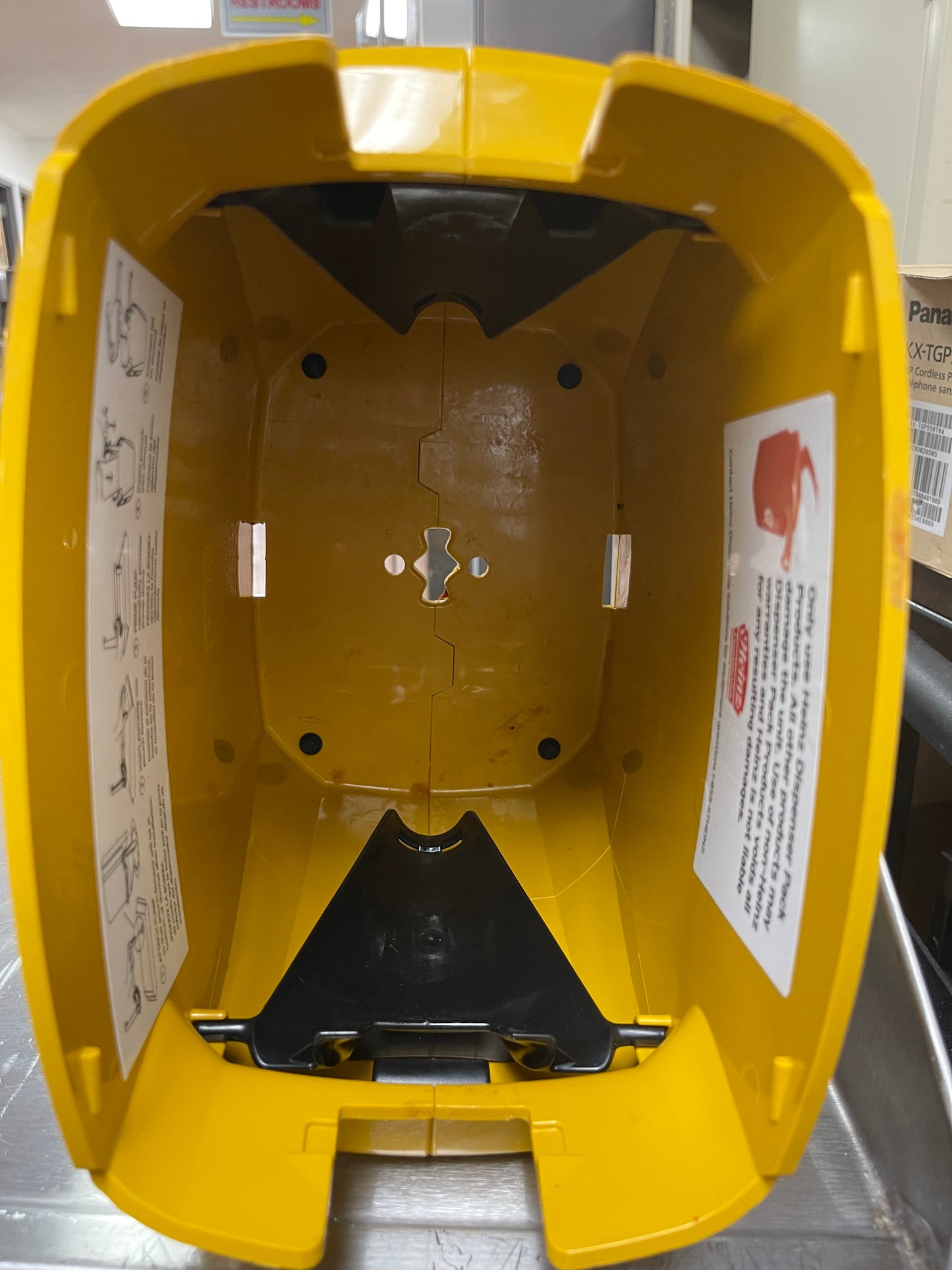 Used Heinz 1.5 Gallon Honey Mustard Replacement Housing Tub