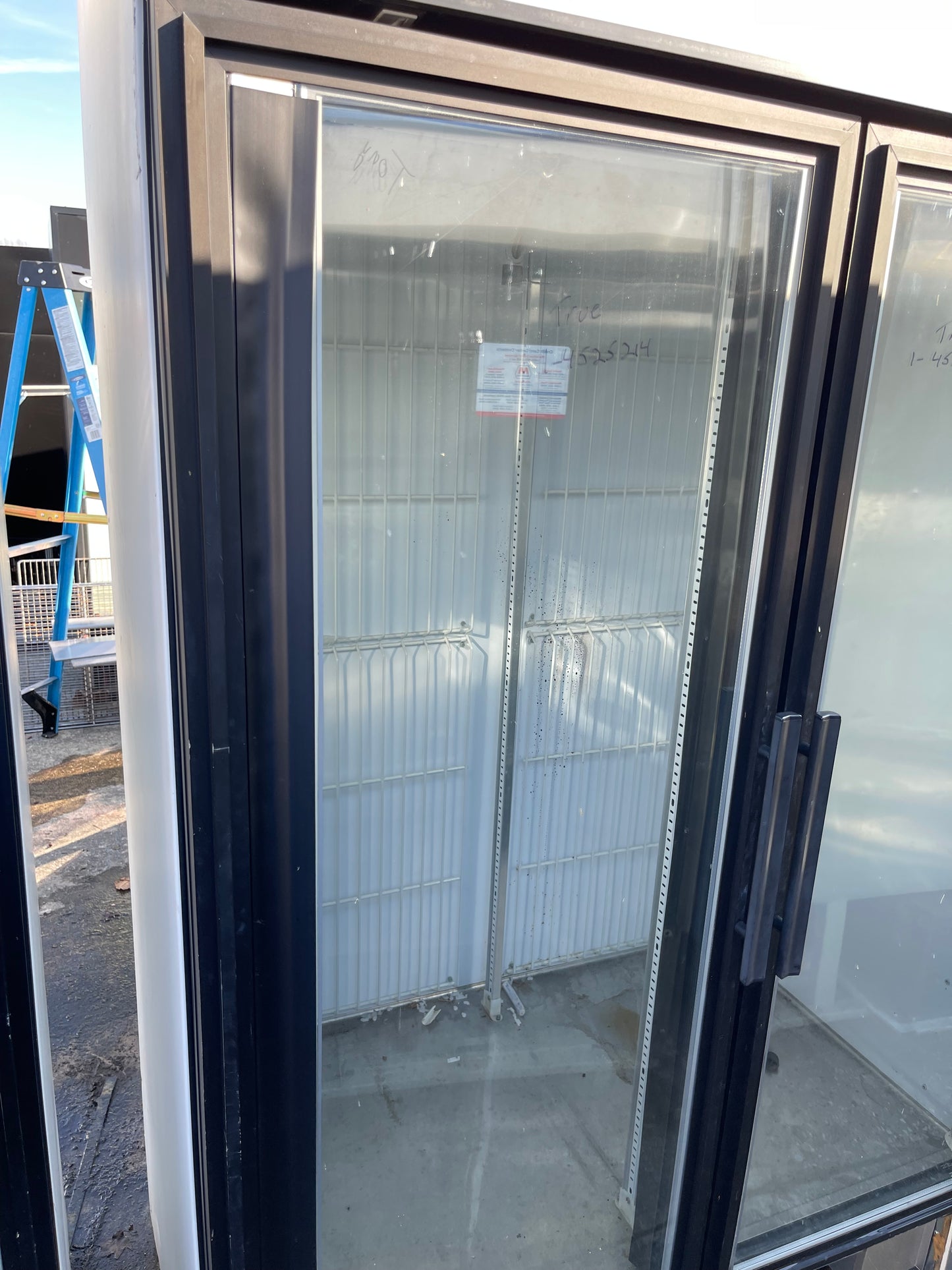 Used True 934159 Glass Door Assembly GDM-43F LH BLK