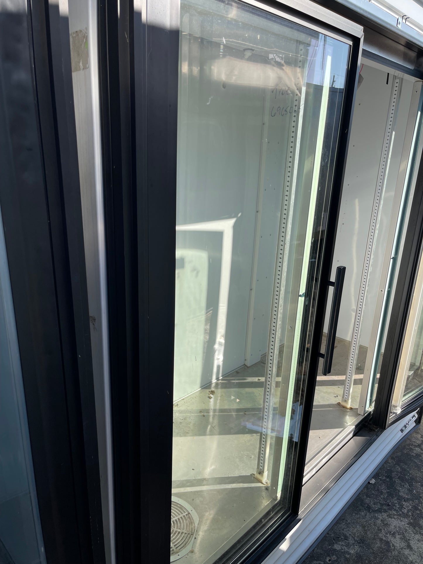 Used True 934172 Glass Door Assembly GDM-72 LH