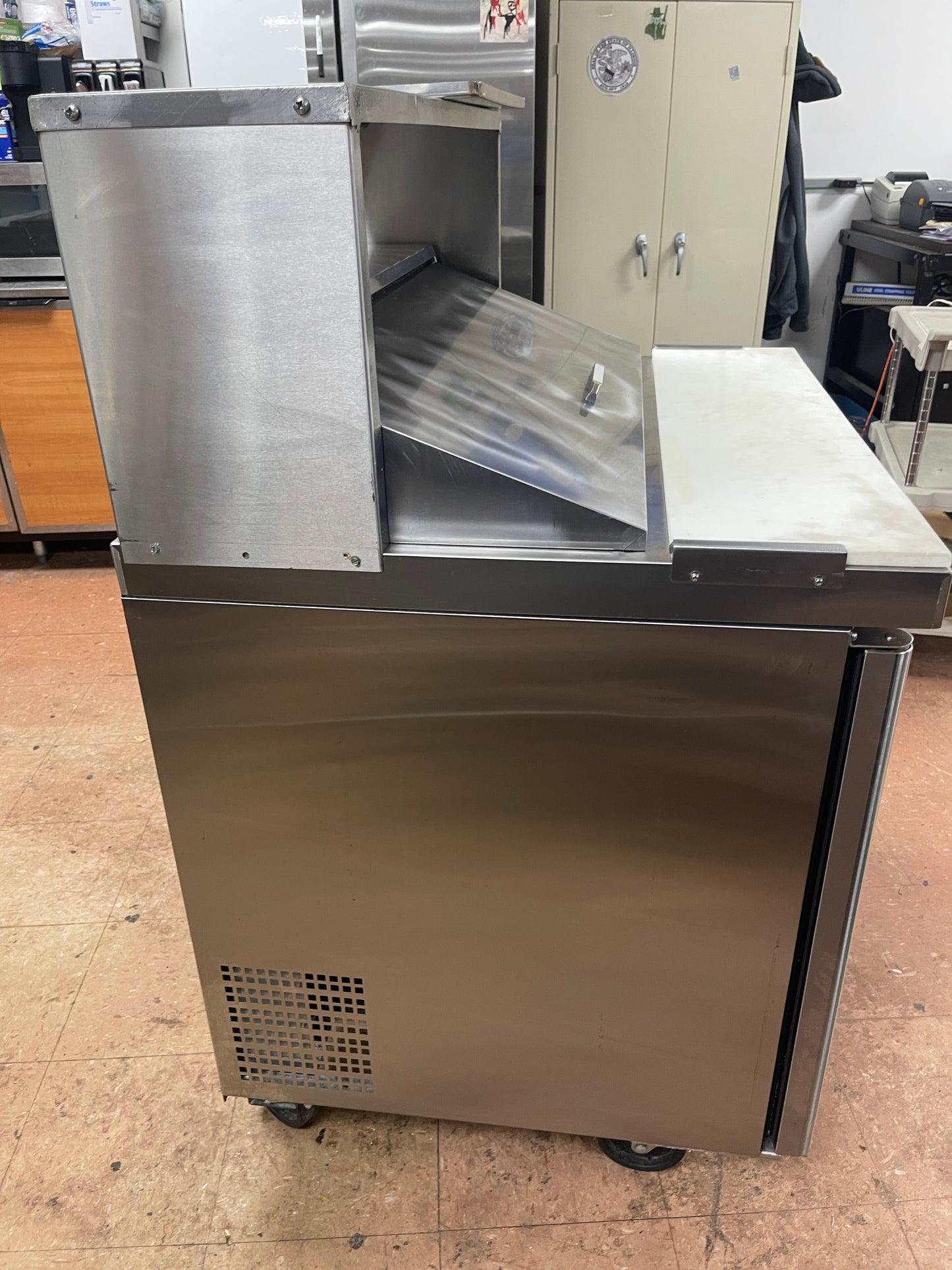 Used 36" Atosa MSF3610GR Sandwich/Salad Refrigerated Prep Table 115V