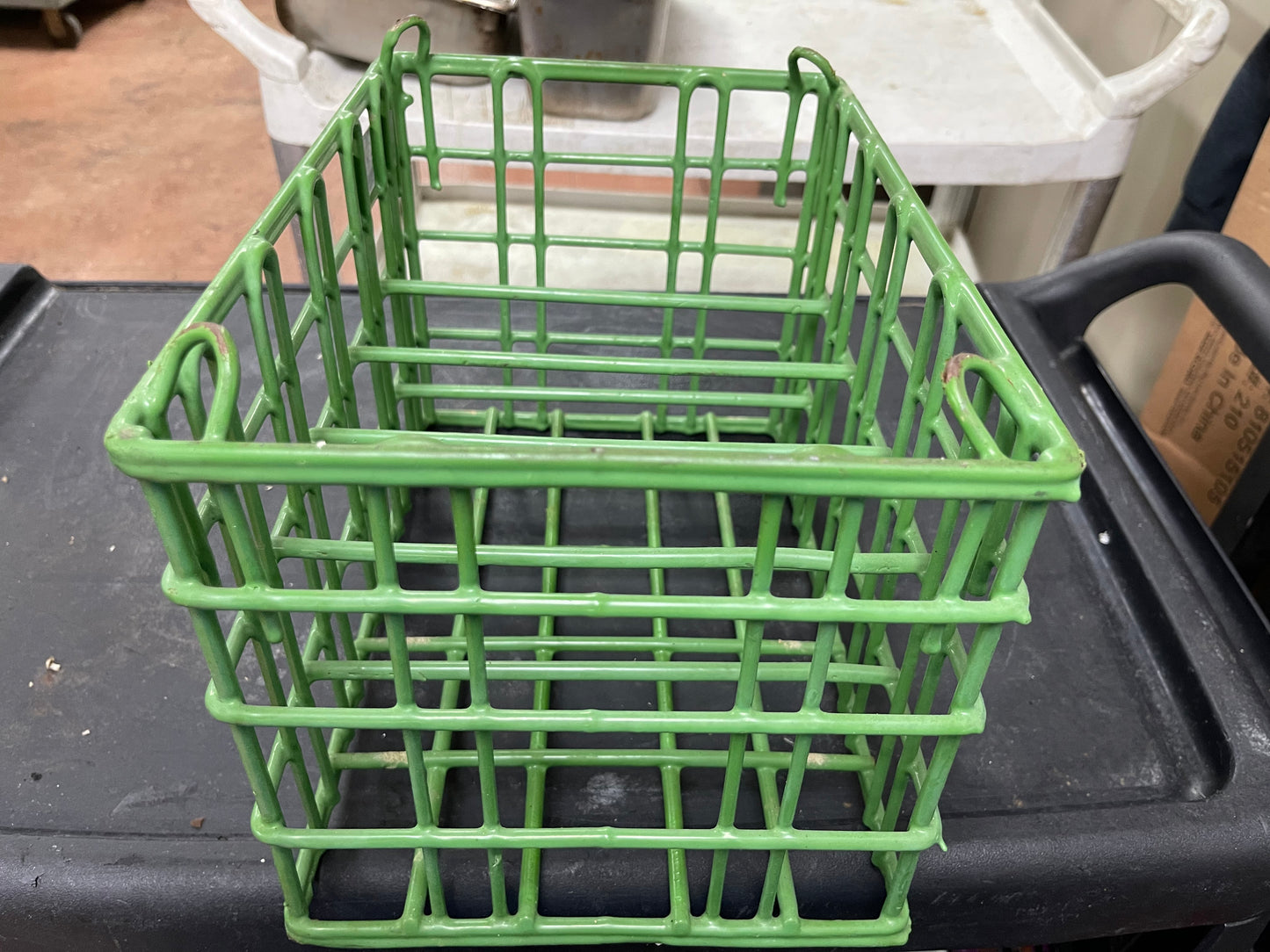 Used Sani Stack Coated wire Plate Washing Basket Crate P23