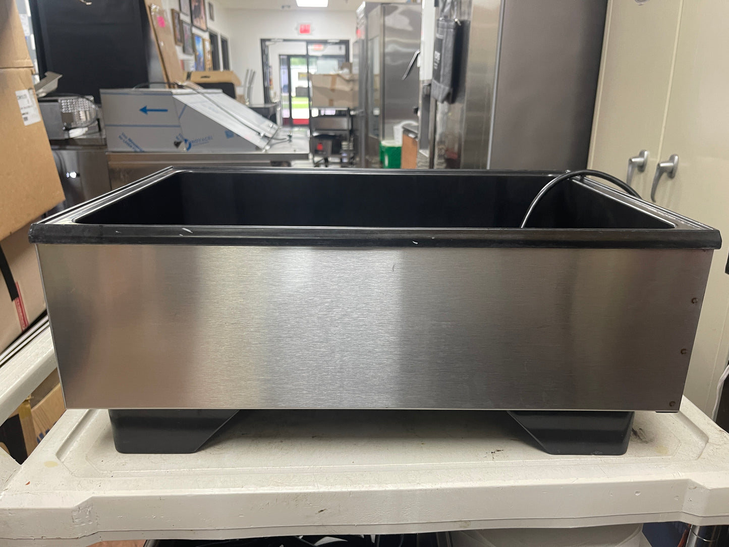 Used Vollrath 1001 Countertop Stainless Full Size Food Warmer 120V, 700W - WO1