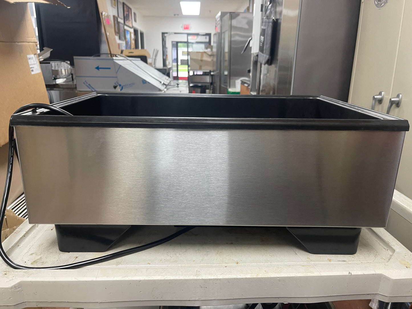 Used Vollrath 1001 Countertop Stainless Full Size Food Warmer 120V, 700W - WO1