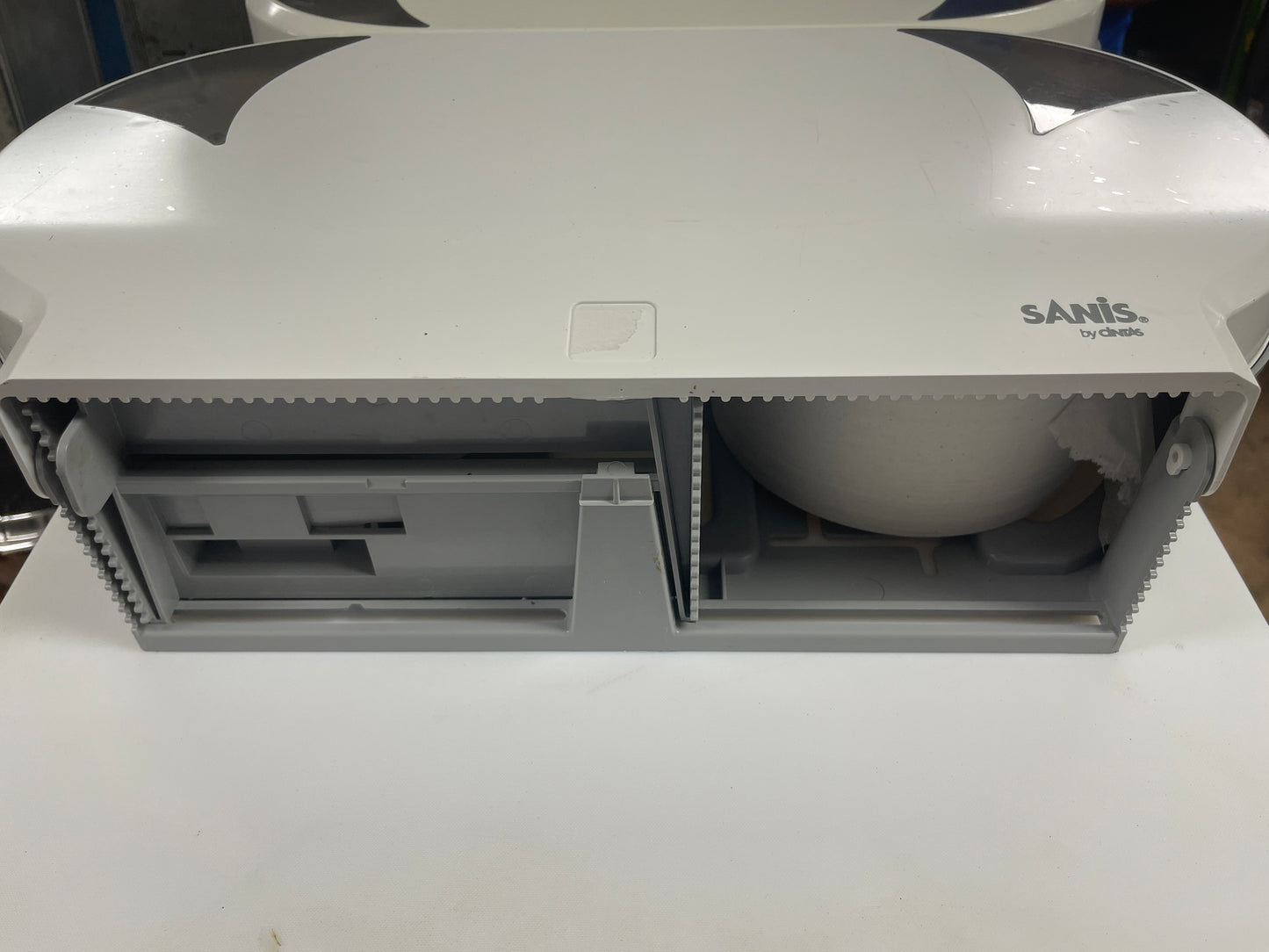 Used Sanis Traditional Double Roll Toilet Paper Dispenser Without Key - Coz