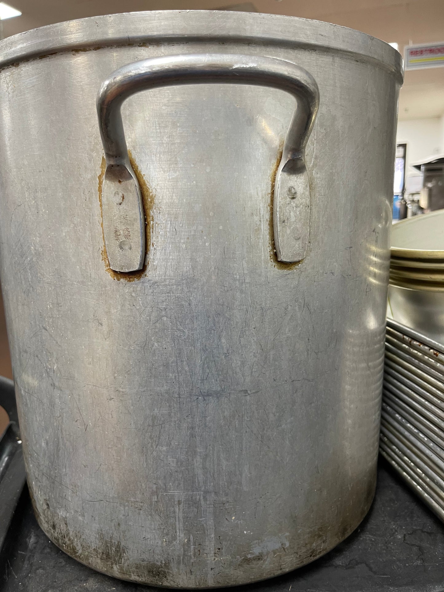 Used Vollrath 67540 Wear-Ever Classic 40 Qt. Aluminum Stock Pot