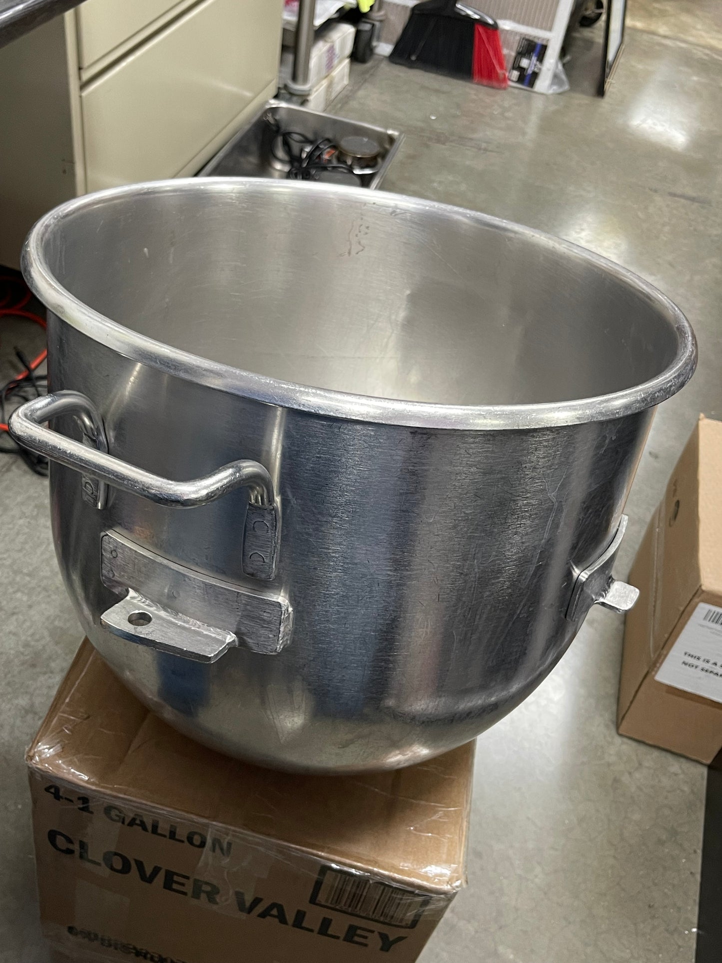Used Hobart Mixing Bowl VMLH-40 Commercial Mixer 40qt