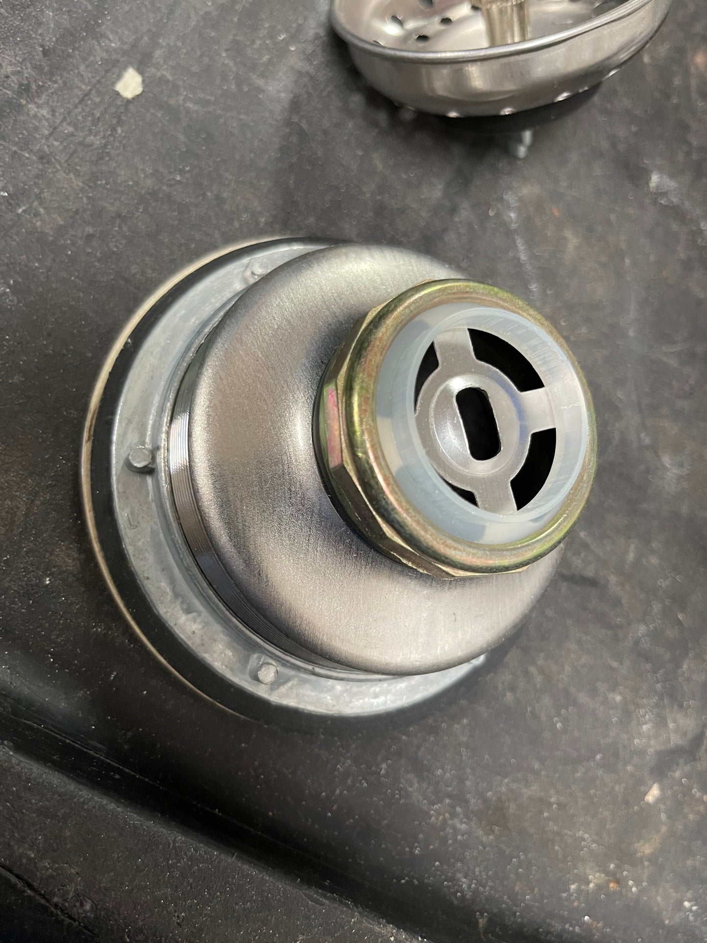 New ADVANCE TABCO K-6 Sink Drain 4 1/2" Stainless Steel Threaded