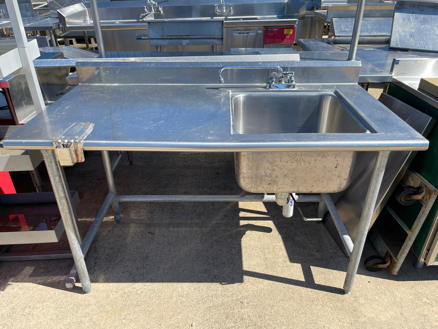 Used 60" Single Compartment Stainless Steel Sink with Twist Drain and Faucet - SS4