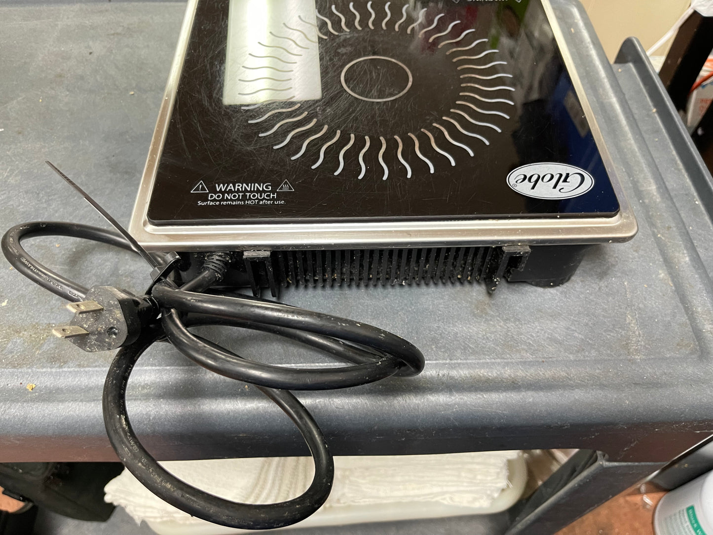 Used Globe IR1800 Ceramic Countertop Induction Range 120V 1800W - JS