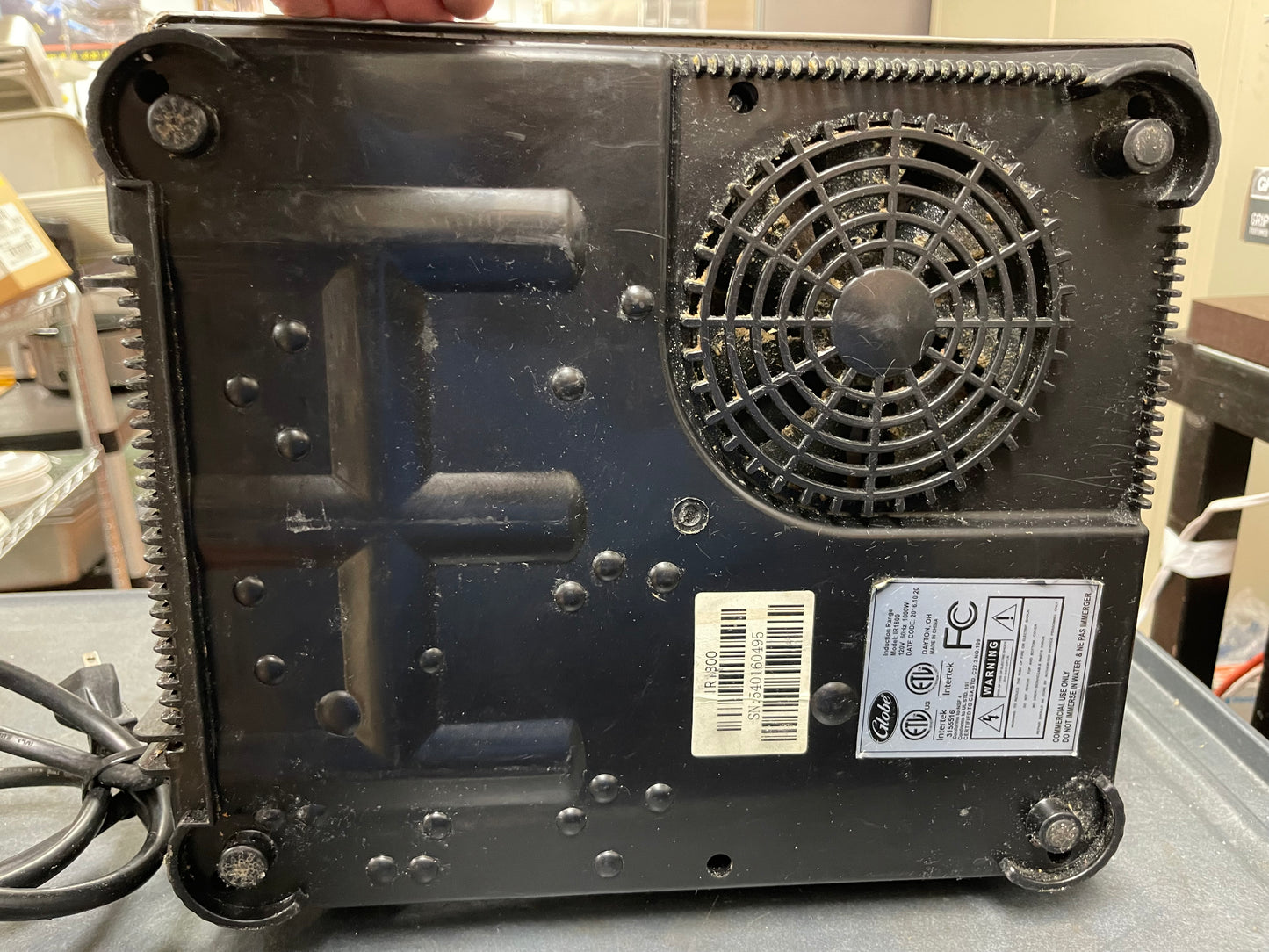 Used Globe IR1800 Ceramic Countertop Induction Range 120V 1800W - JS