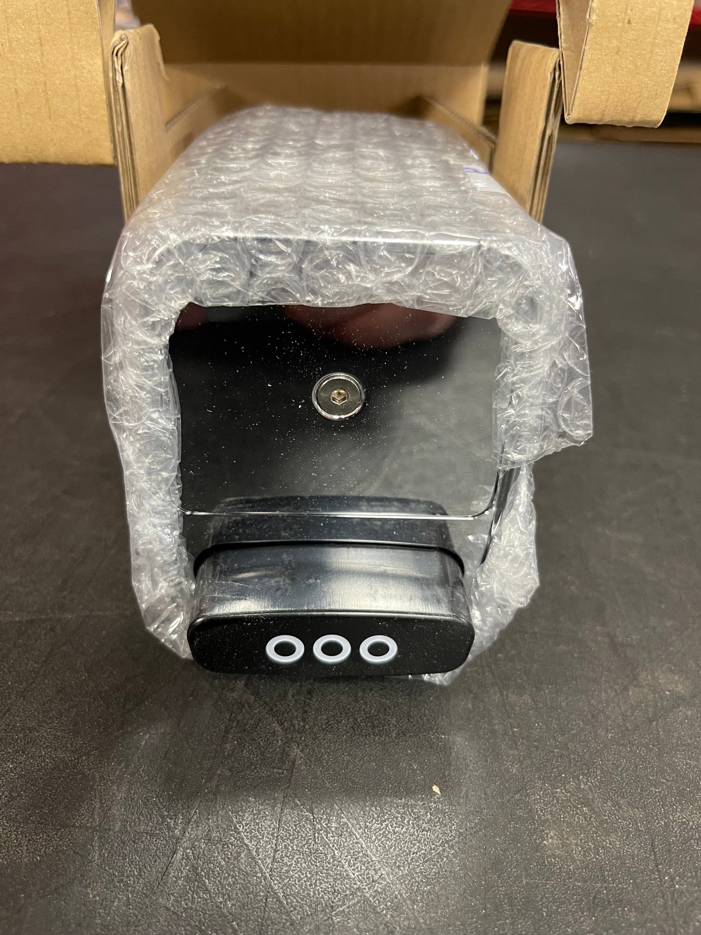 New Sloan EBV-500-A Exposed Side Mount Sensor Urinal Flushometer Valve