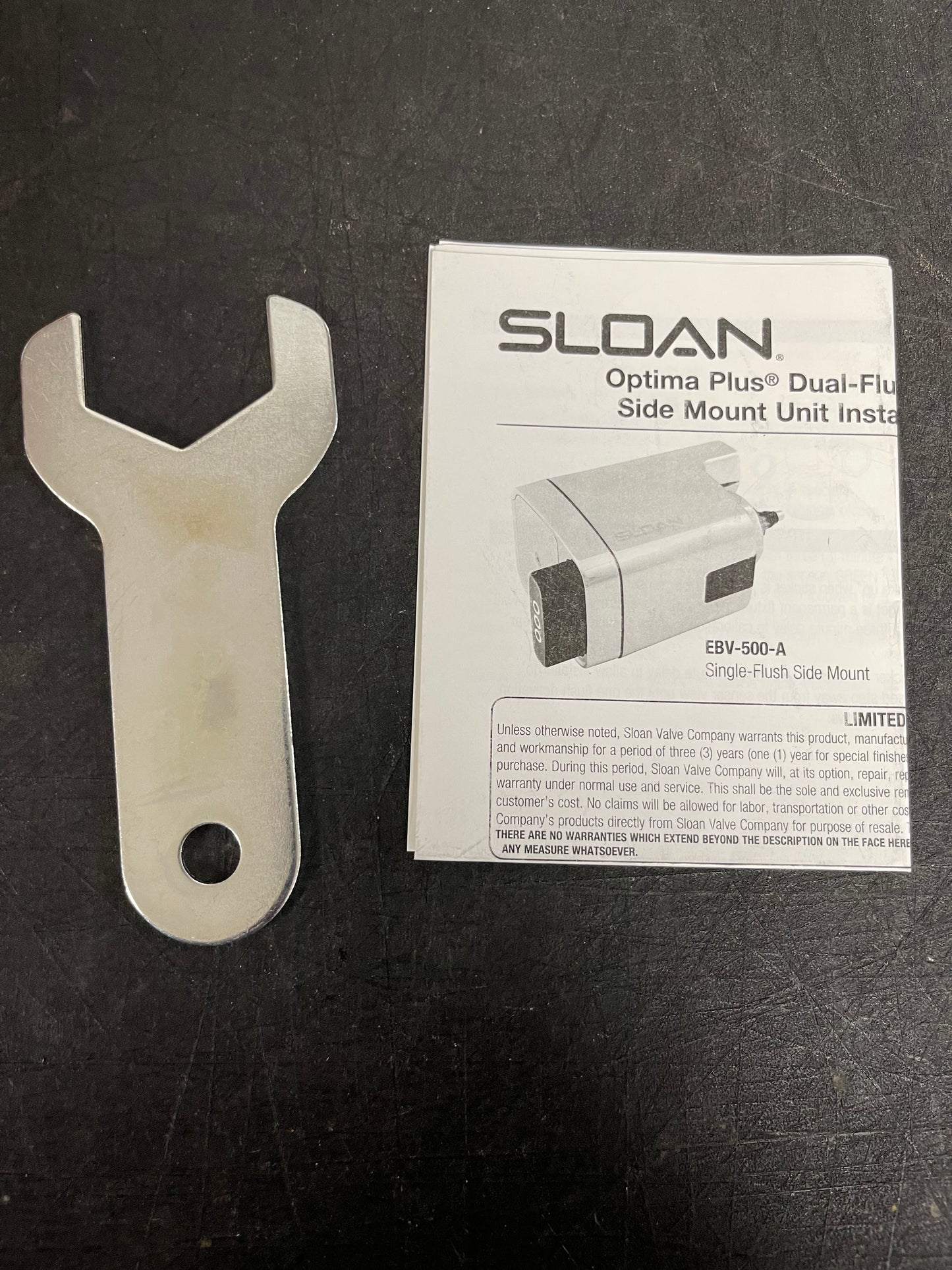 New Sloan EBV-500-A Exposed Side Mount Sensor Urinal Flushometer Valve