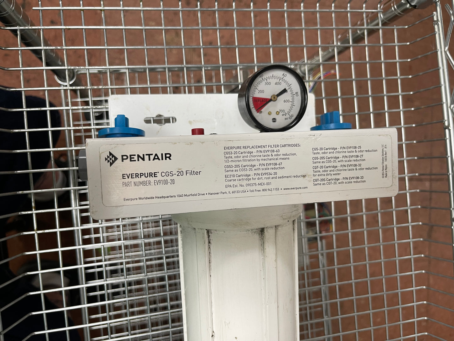 Used Everpure EV910020 CGS-20 Single Commercial Water Filter Housing with Gauge