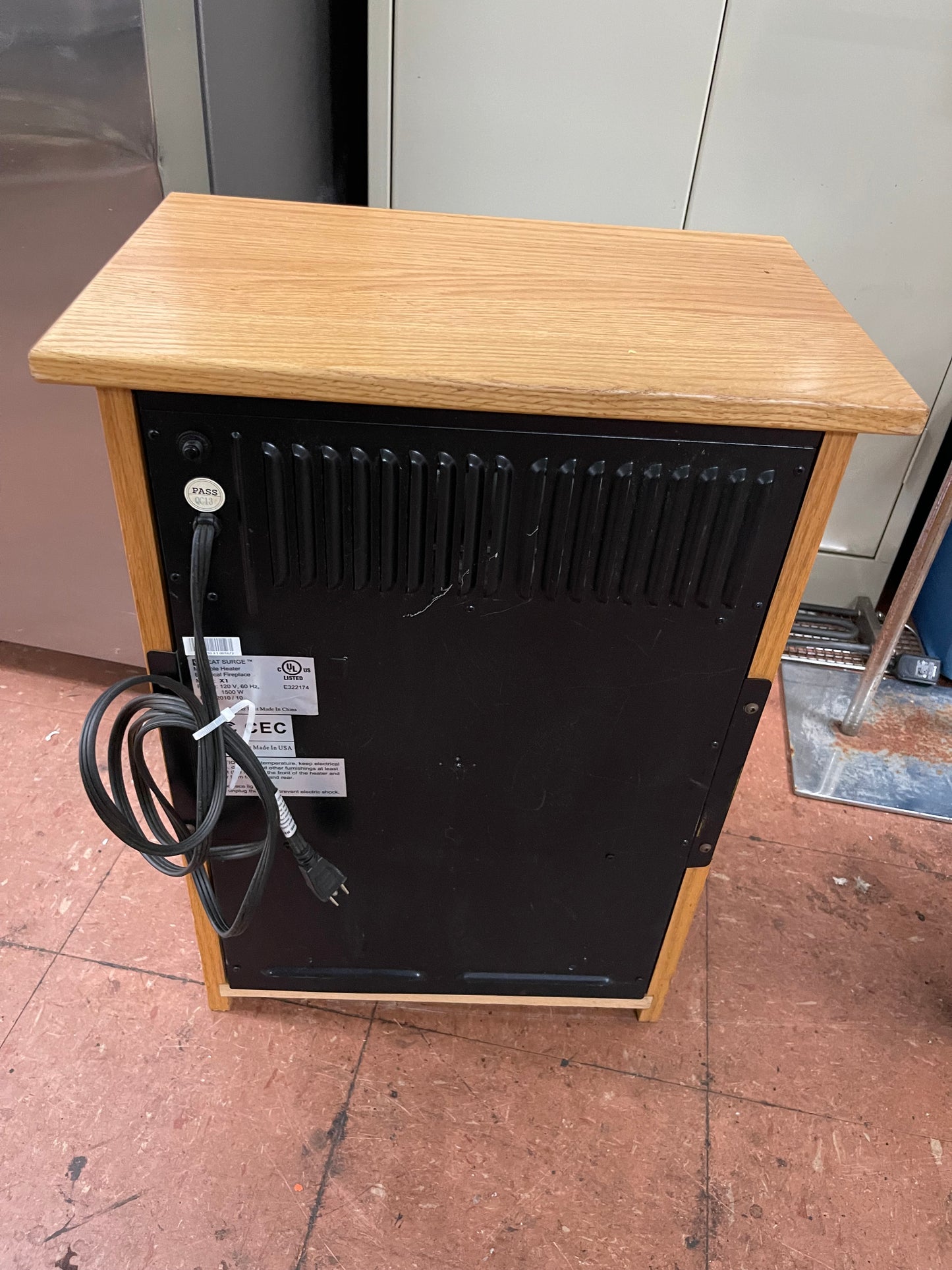 Used Heat Surge X1 Movable Electric Fireplace Heater