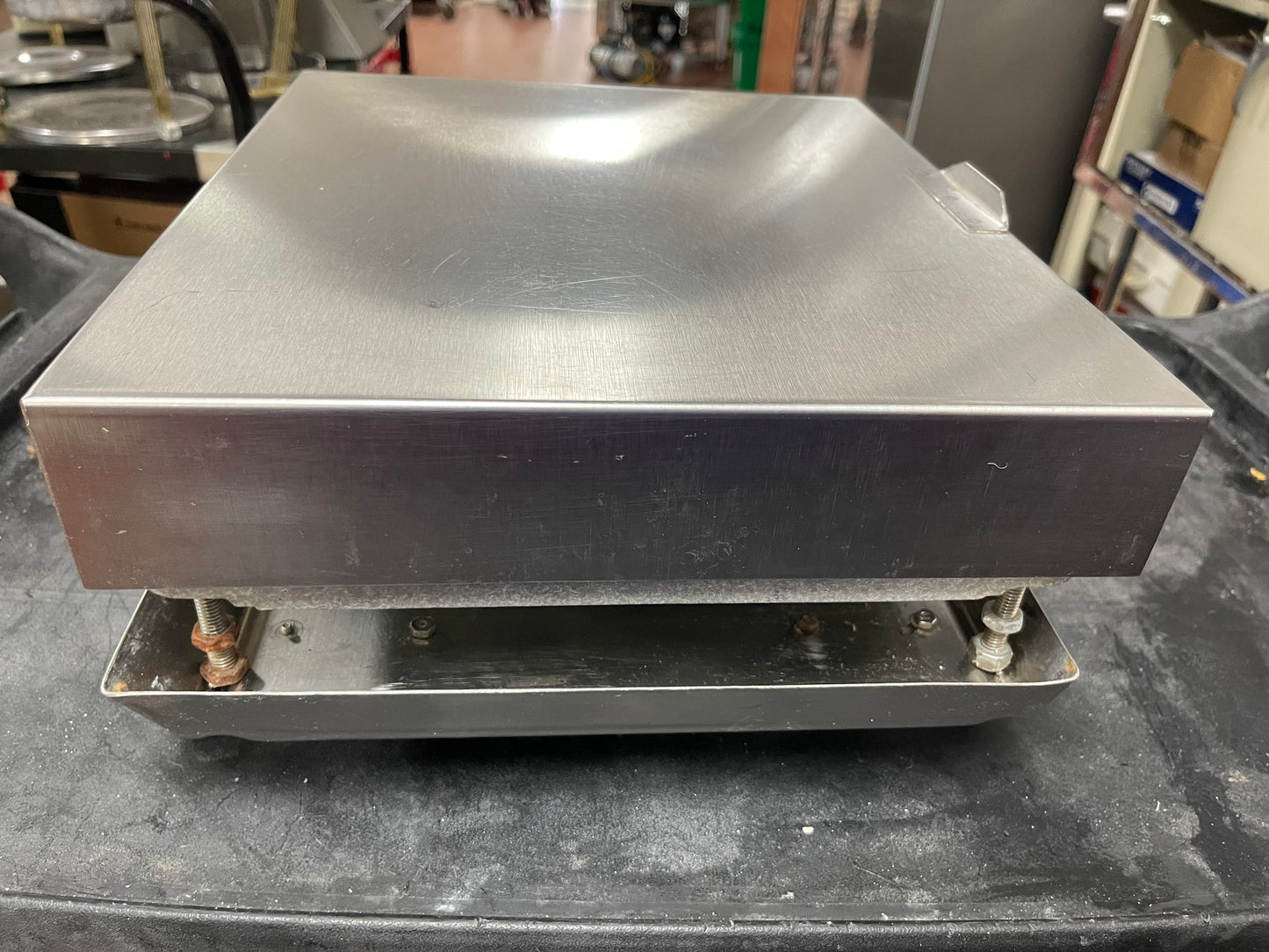 Used Mettler Toledo 8270 Commercial Counter Weighing Scale - 50lbs