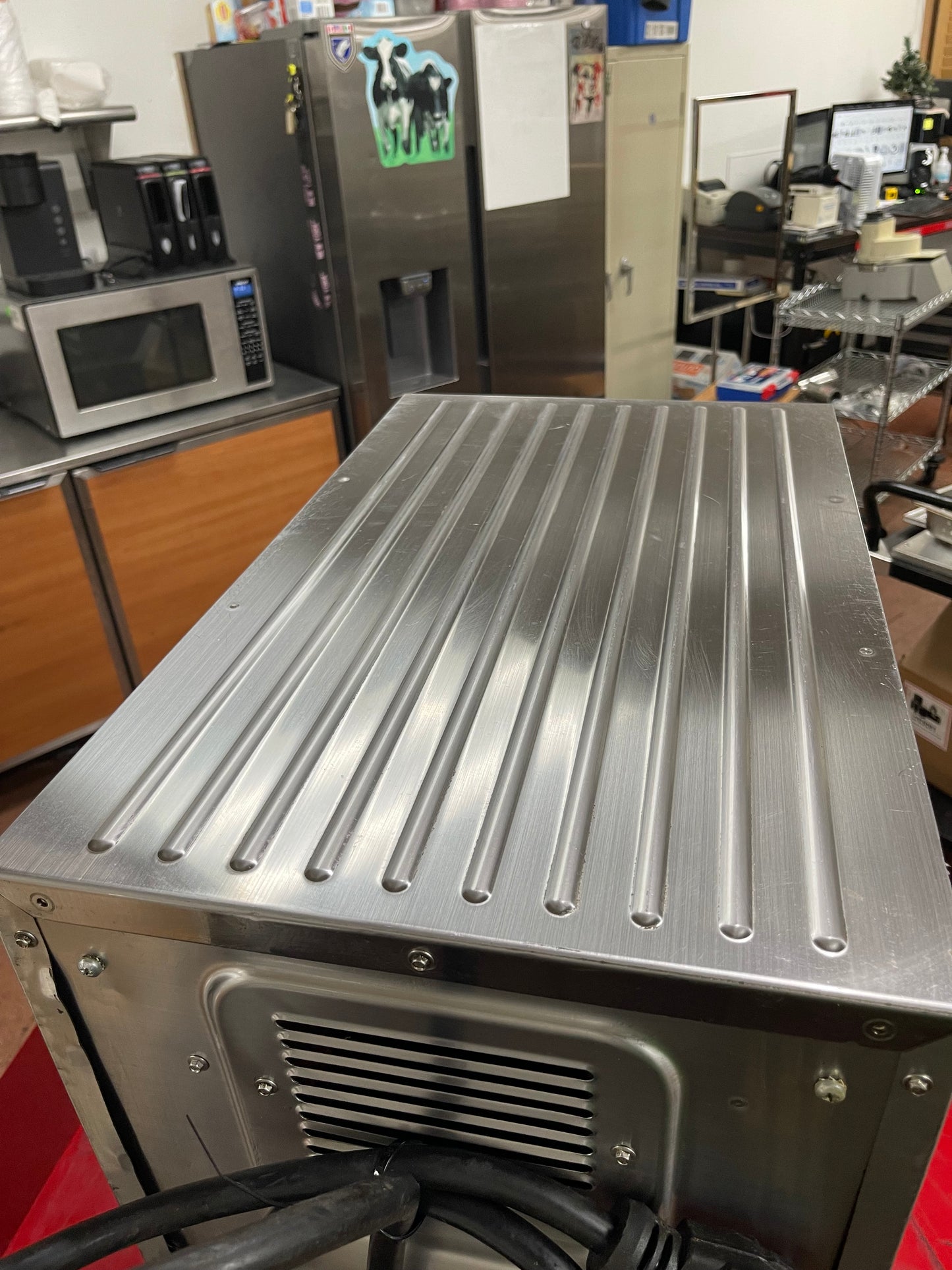 Used Merrychef eikon e2s Commercial High-Speed Countertop Accelerated Oven 220V - JS 3